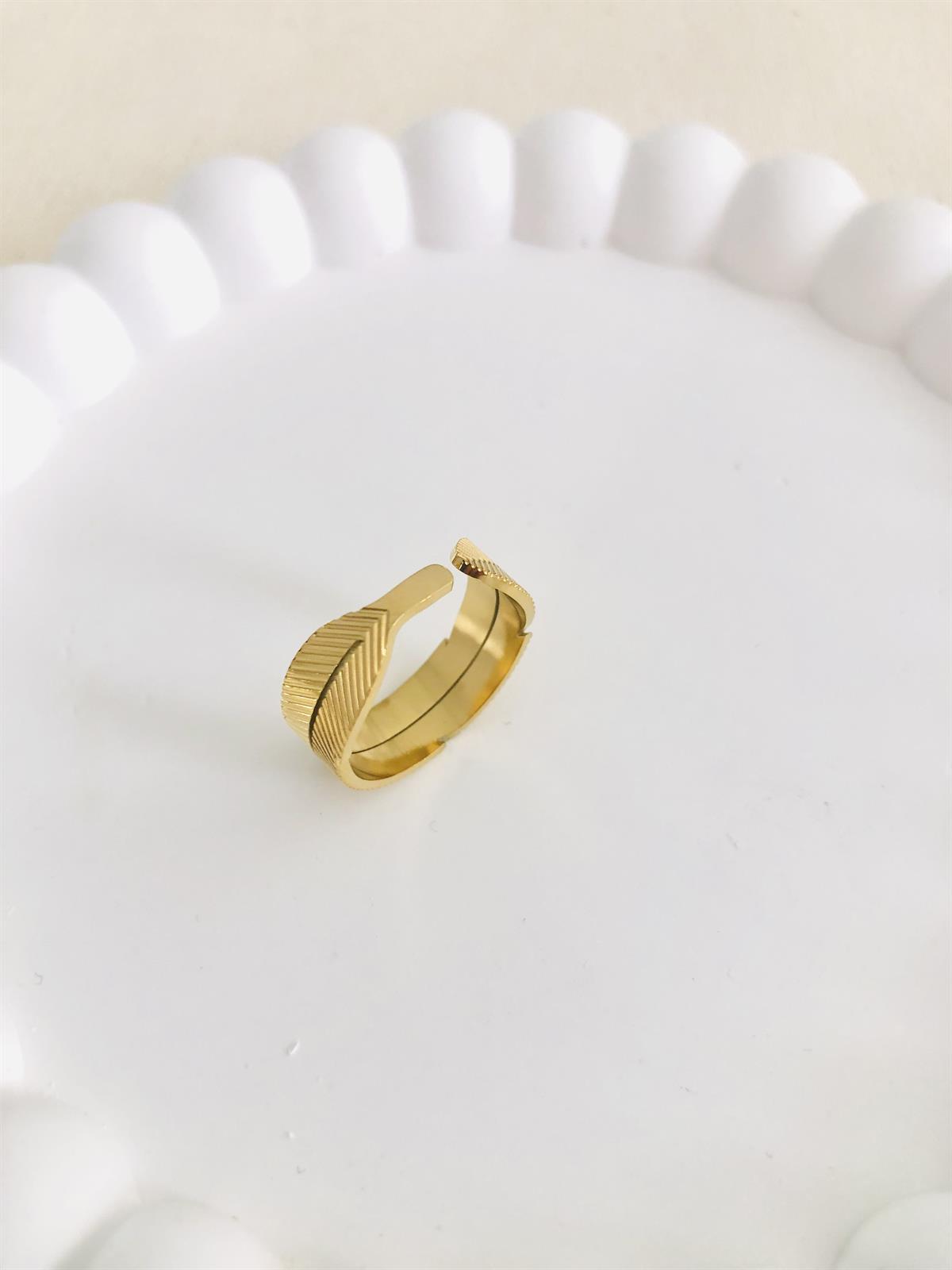 Yaprak Desen Gold Çelik Ayarlanabilir Yüzük