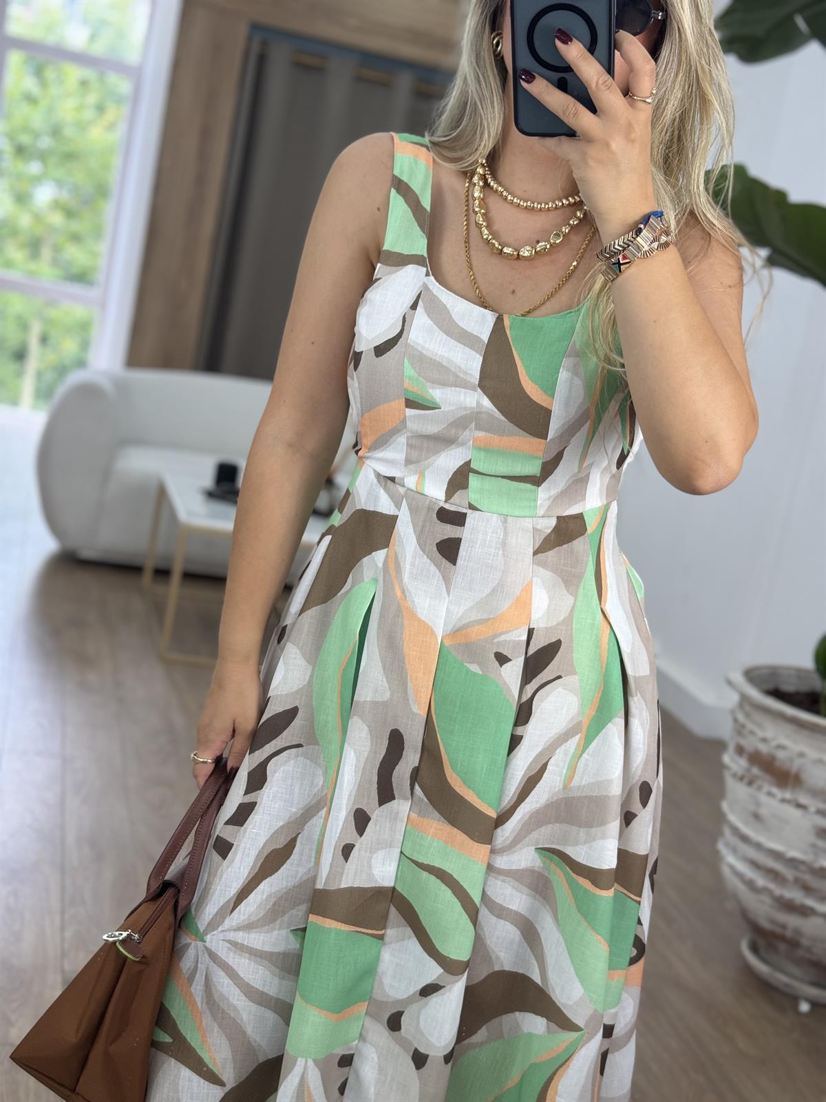 Yaprak Desenli Piliseli Keten Elbise-Yeşil