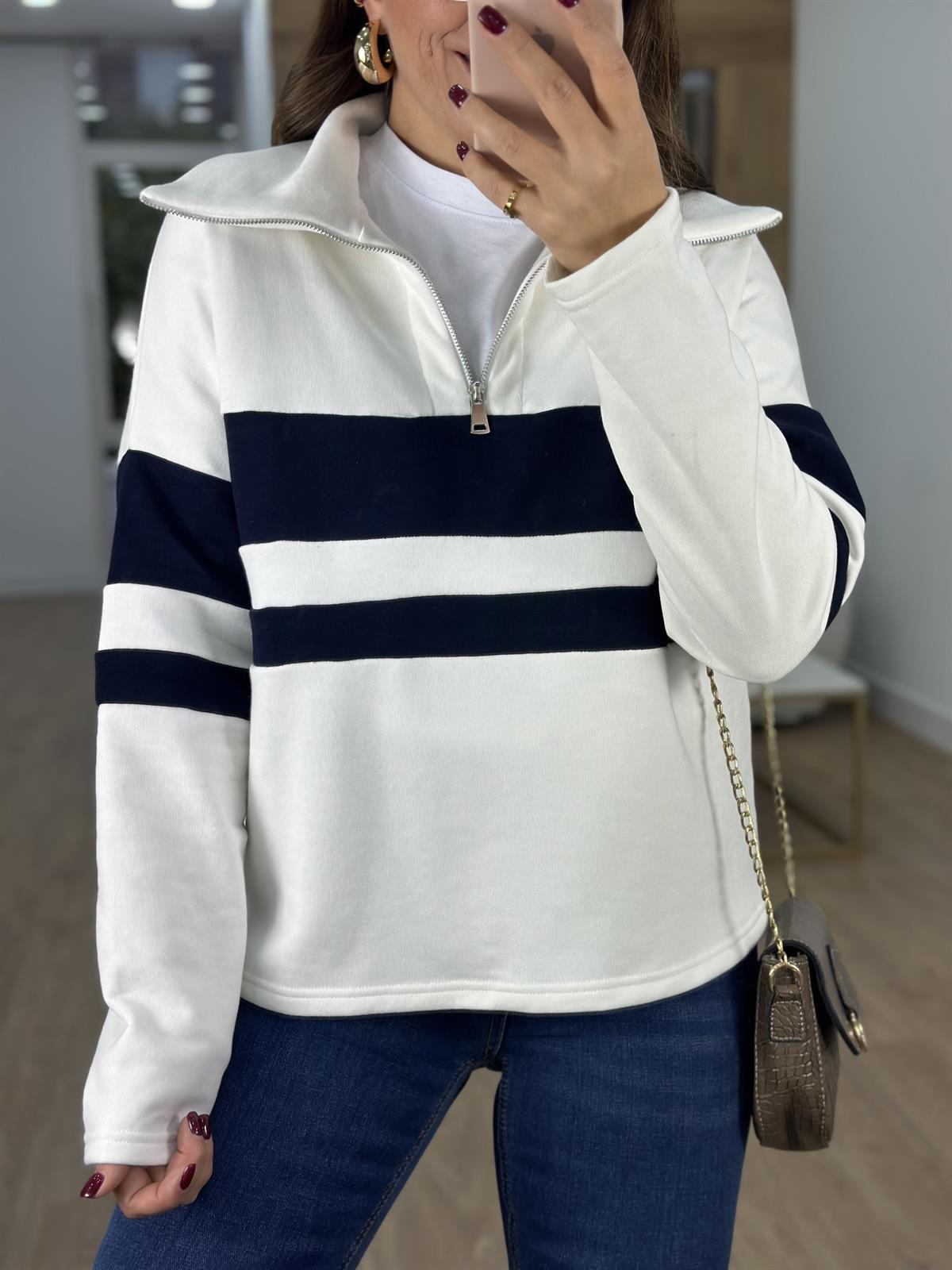 Yarım Fermuarlı Çizgi Detaylı Sweatshirt