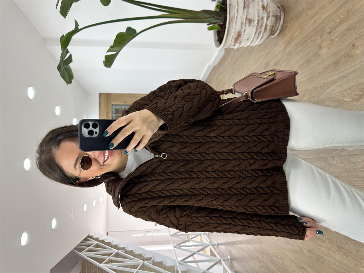 Yarım Fermuarlı Örgü Desen Kazak-Kahverengi