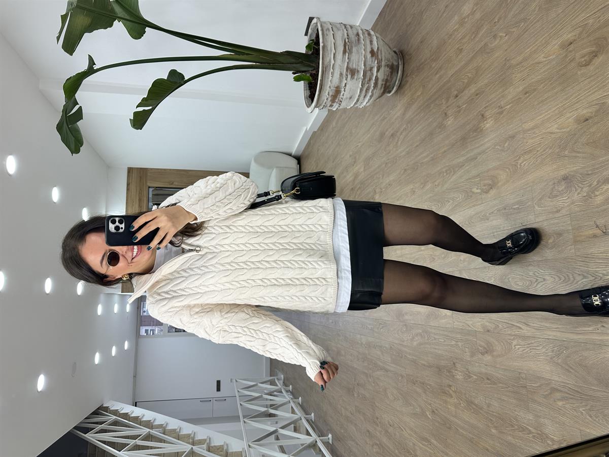 Yarım Fermuarlı Örgü Desen Kazak-Krem