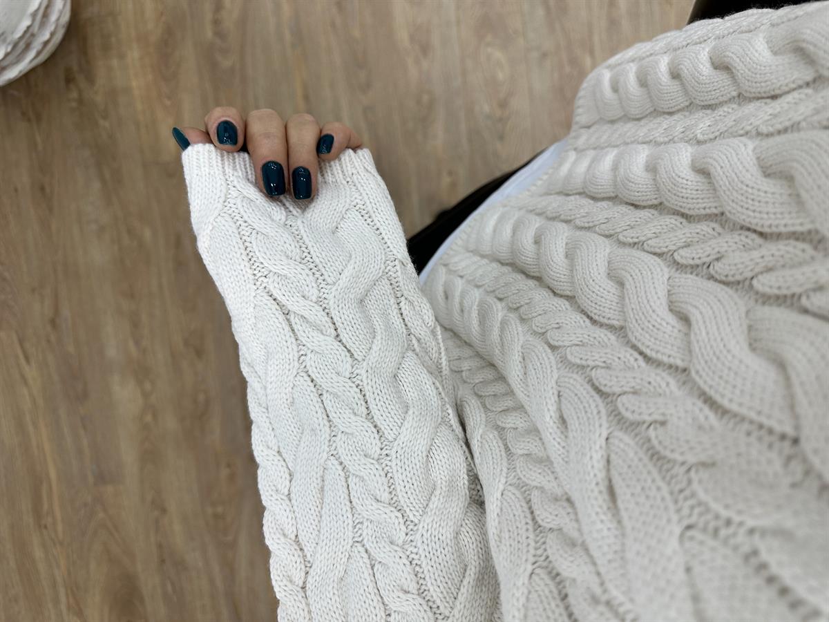 Yarım Fermuarlı Örgü Desen Kazak-Krem