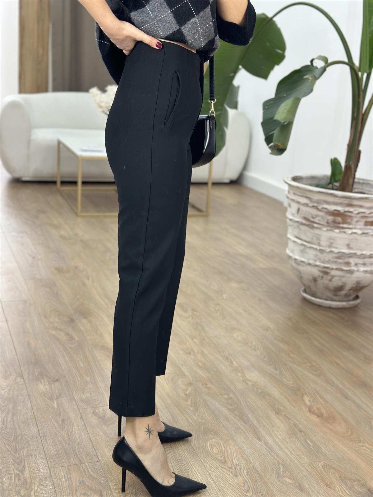 Yüksek Bel Flatolu Pantolon - Siyah