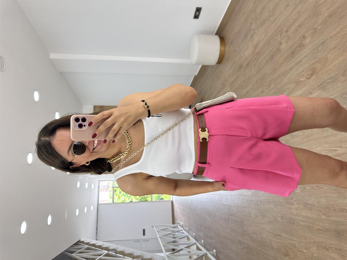 Yüksek Bel Krep Kumaş Cepli Şort-Fuşya