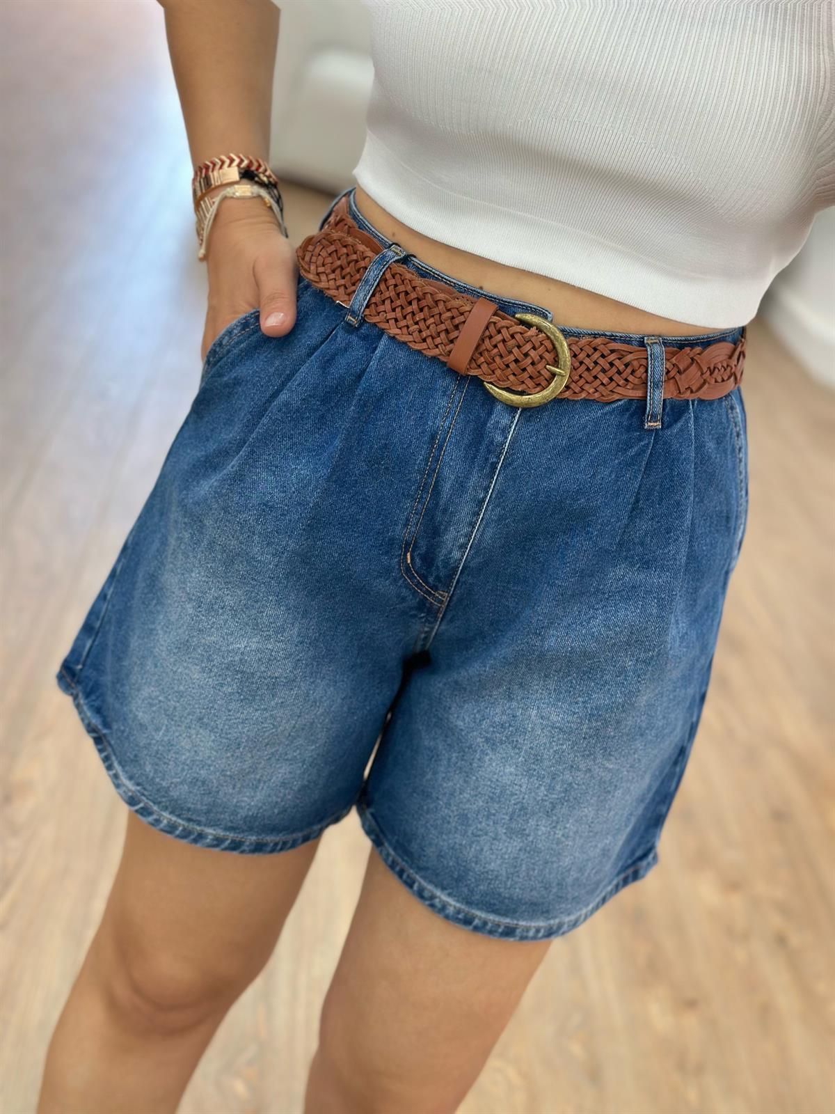 Yüksek Bel Şehir Boy Denim Şort