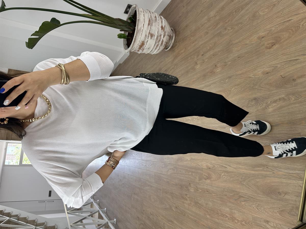 Yumuşacık Yanı Yırtmaçlı Merserize Triko-Beyaz