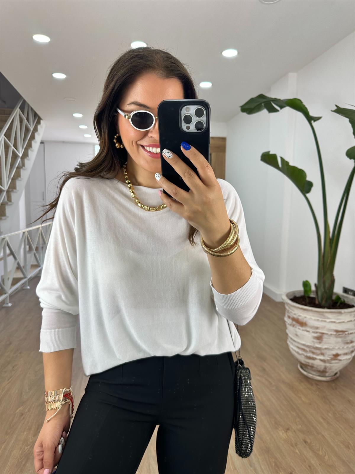 Yumuşacık Yanı Yırtmaçlı Merserize Triko-Beyaz