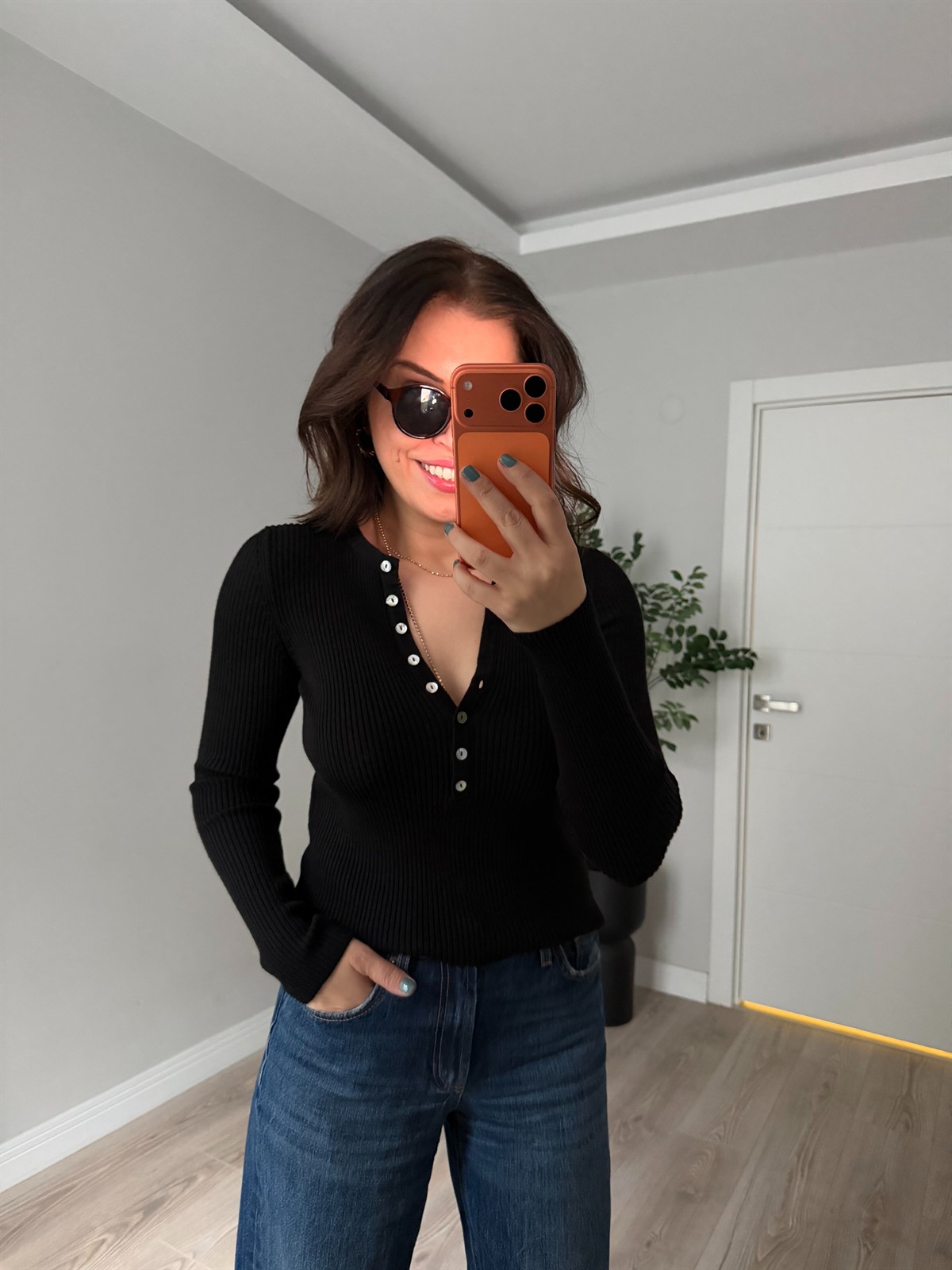 Yumuşak Dokulu Likralı Fitilli Triko - Siyah