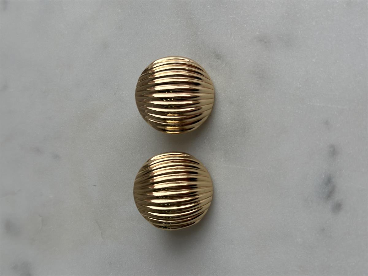 Yuvarlak Çizgili Tasarım Gold Küpe