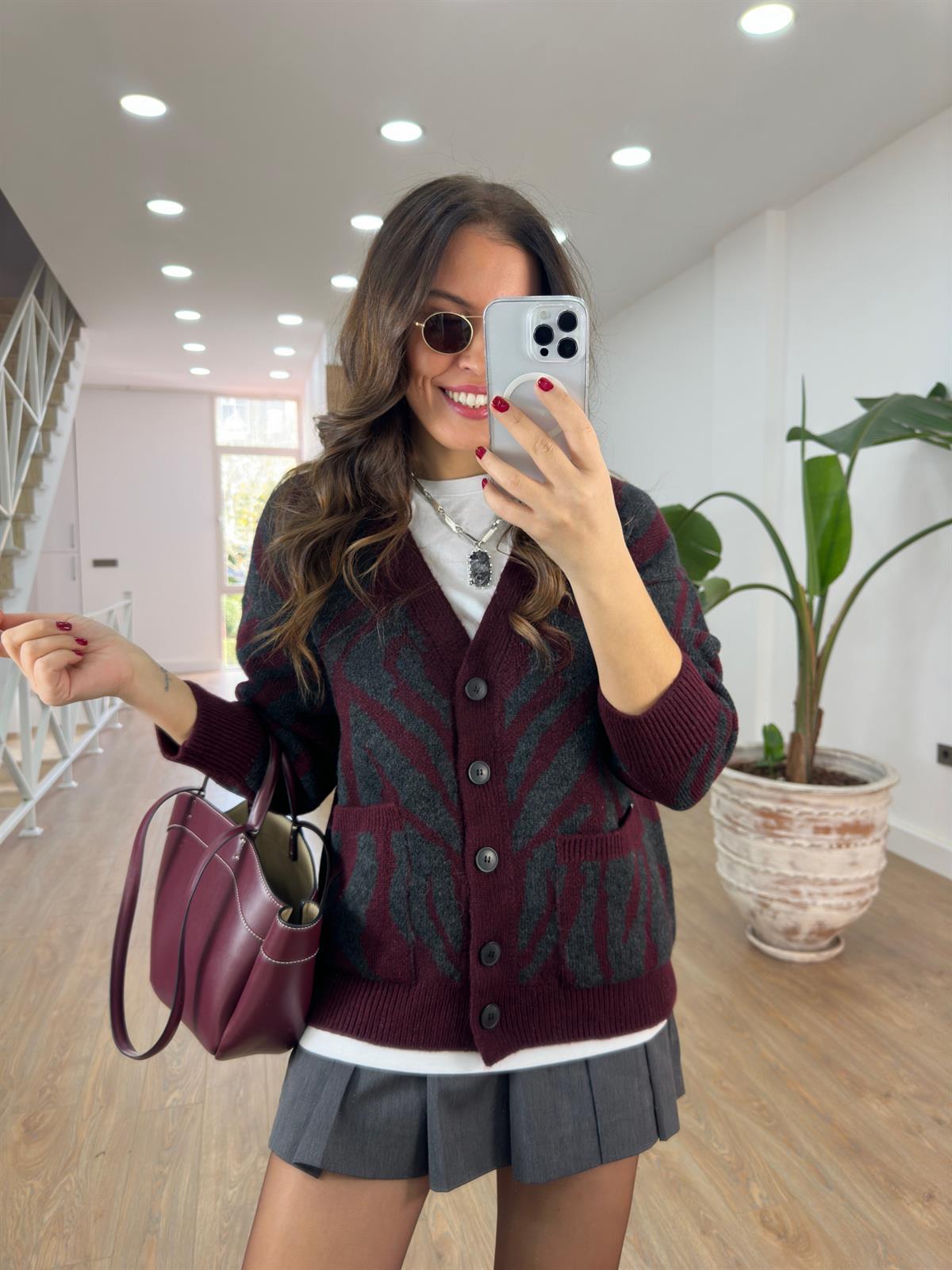 Zebra Desen Hırka - Bordo