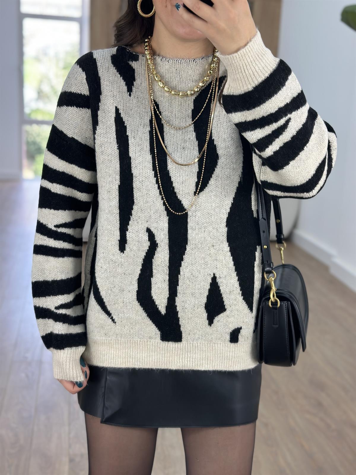 Zebra Desen Kayık Yaka Kazak-Taş