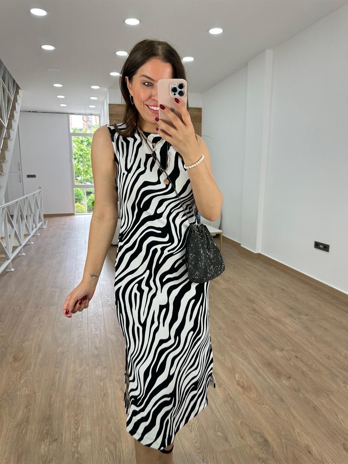 Zebra Desen Likralı Elbise-Siyah