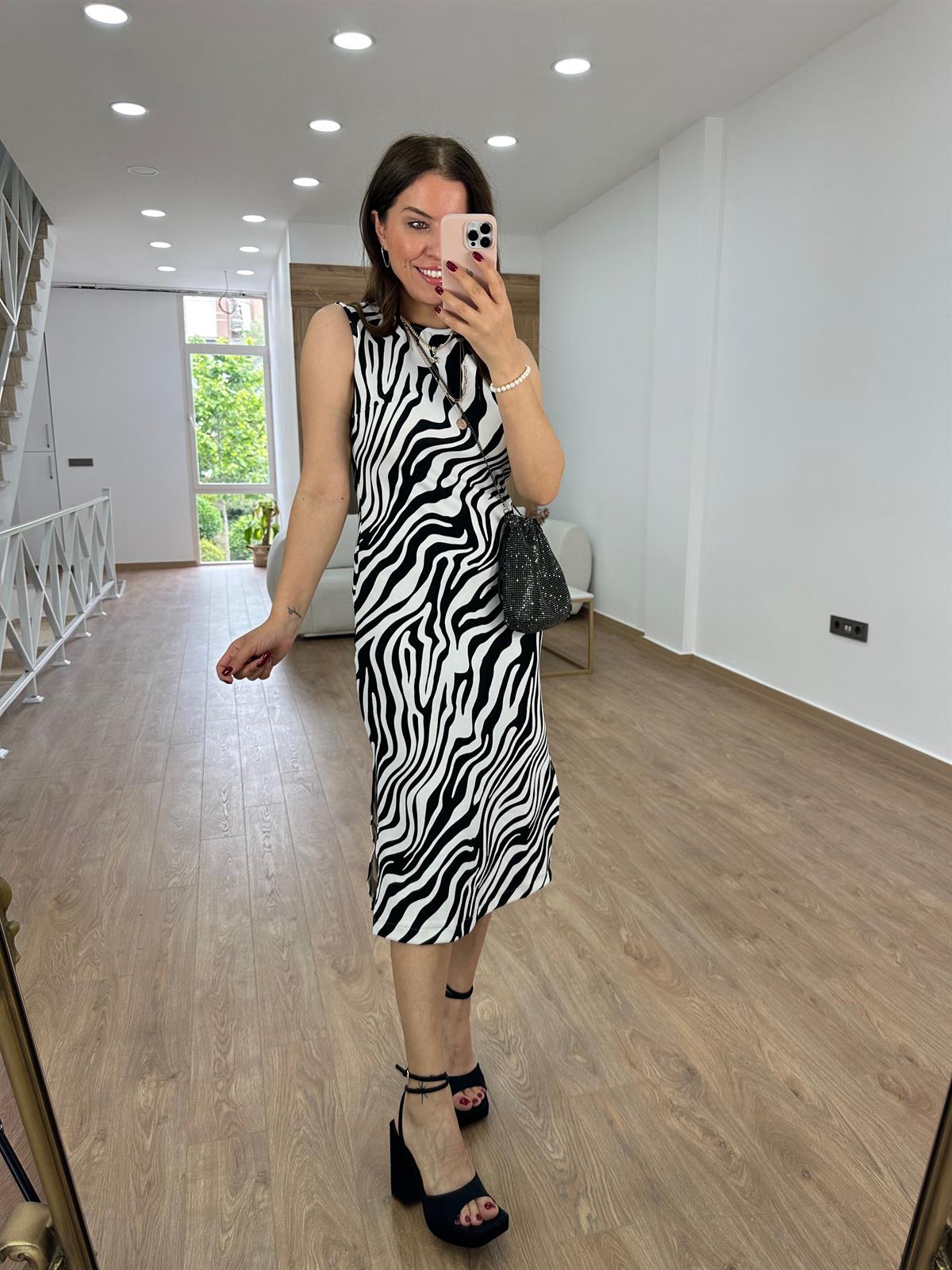 Zebra Desen Likralı Elbise-Siyah