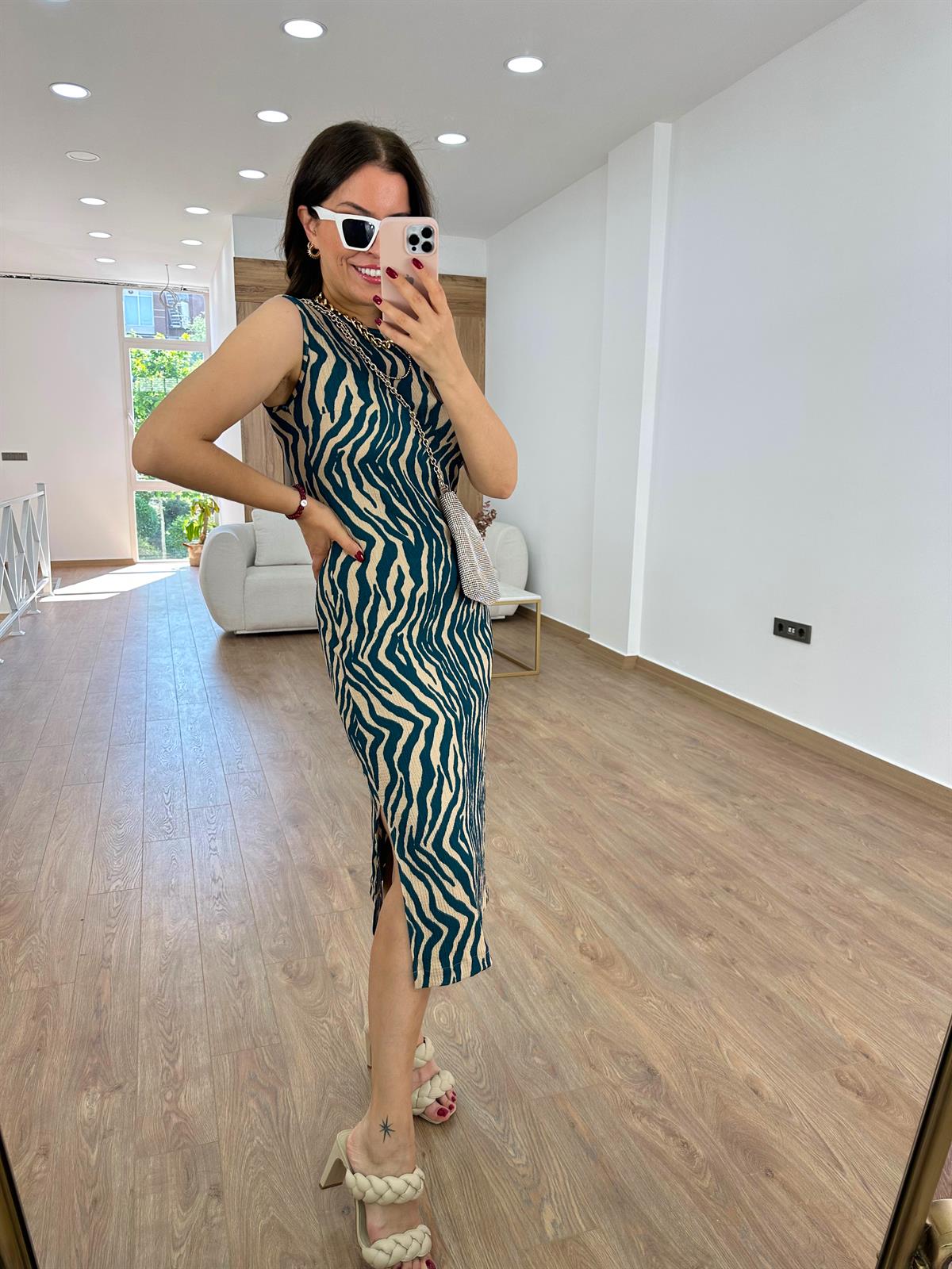 Zebra Desen Likralı Elbise-Yeşil