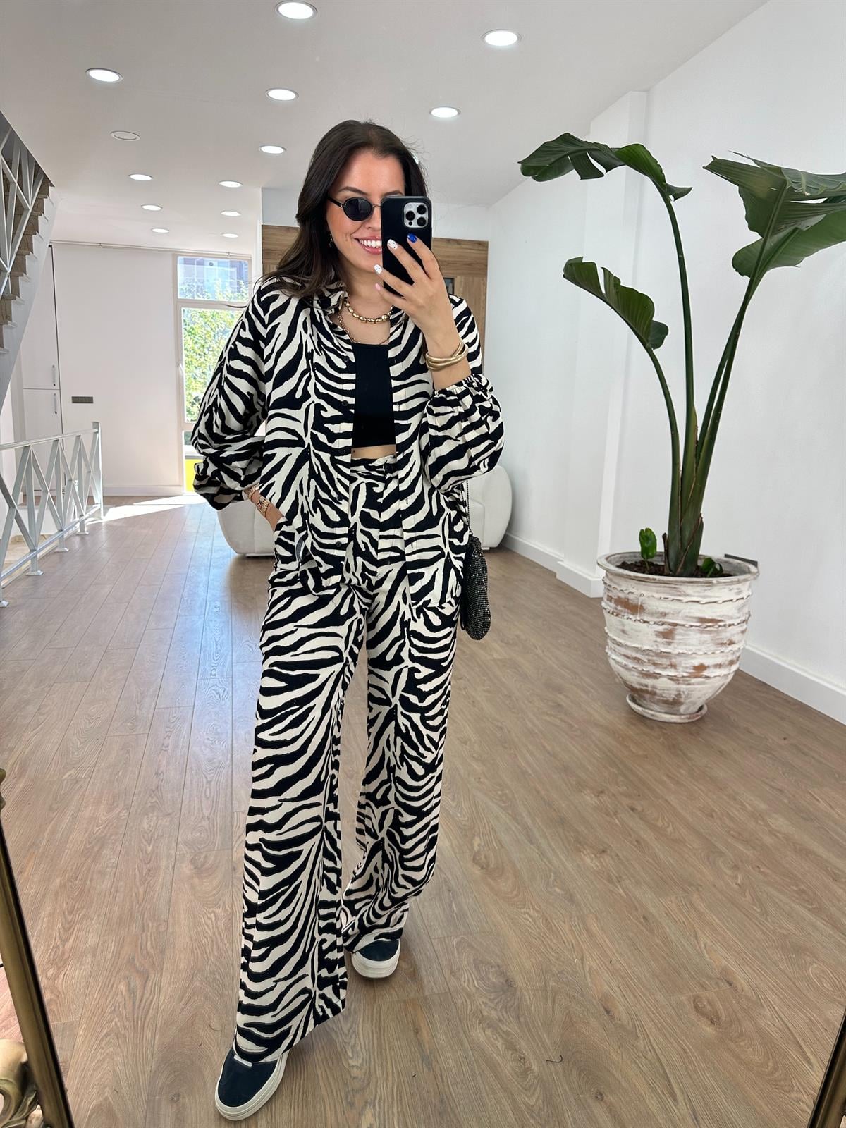 Zebra Desen Pantolon Gömlek Takım