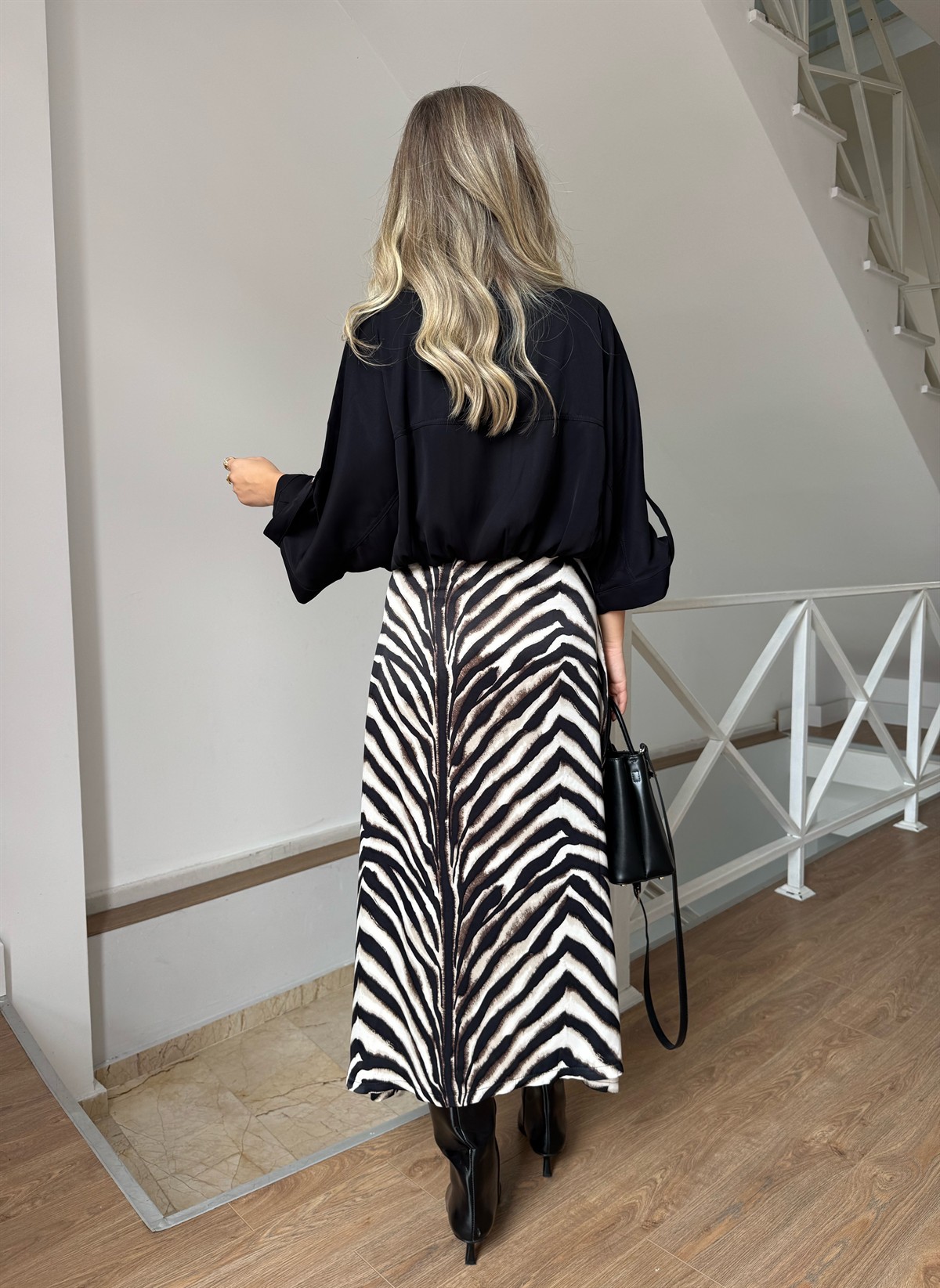 Zebra Desenli Midi Boy Etek - Ekru