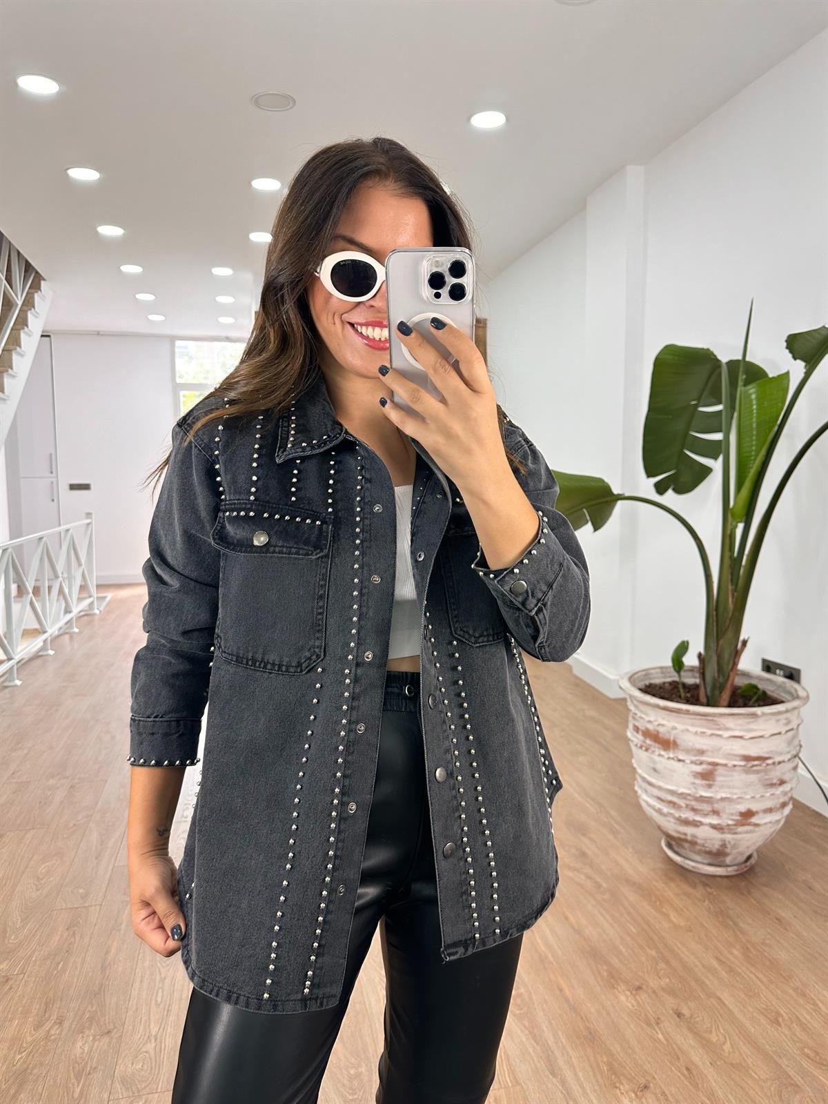 Zımba Detaylı Droplu Denim Ceket 