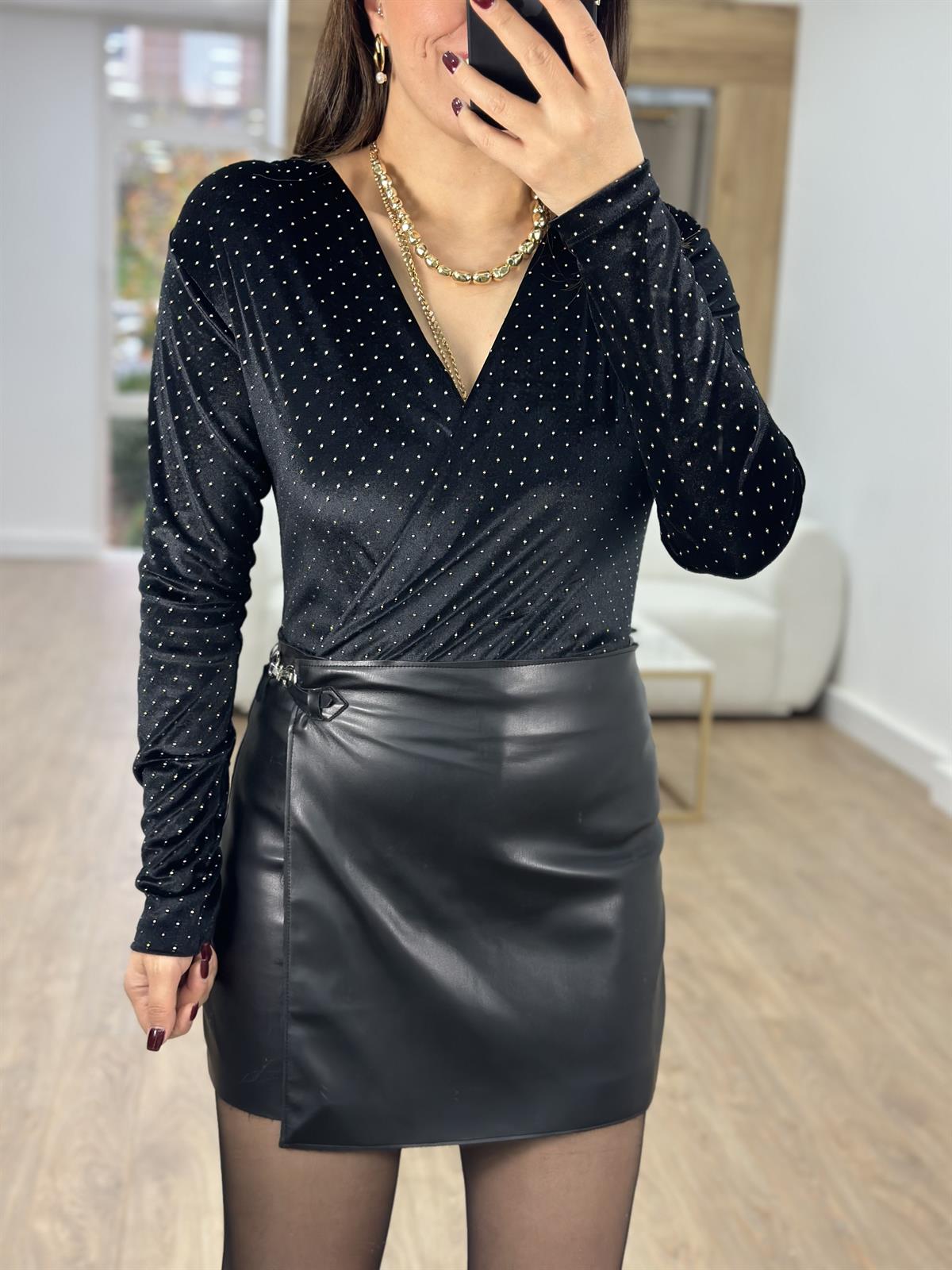 Zımbalı Kadife Bodysuit