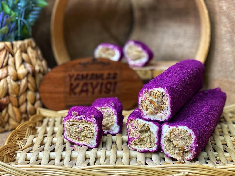 FRAMBUAZ SARMA LOKUM