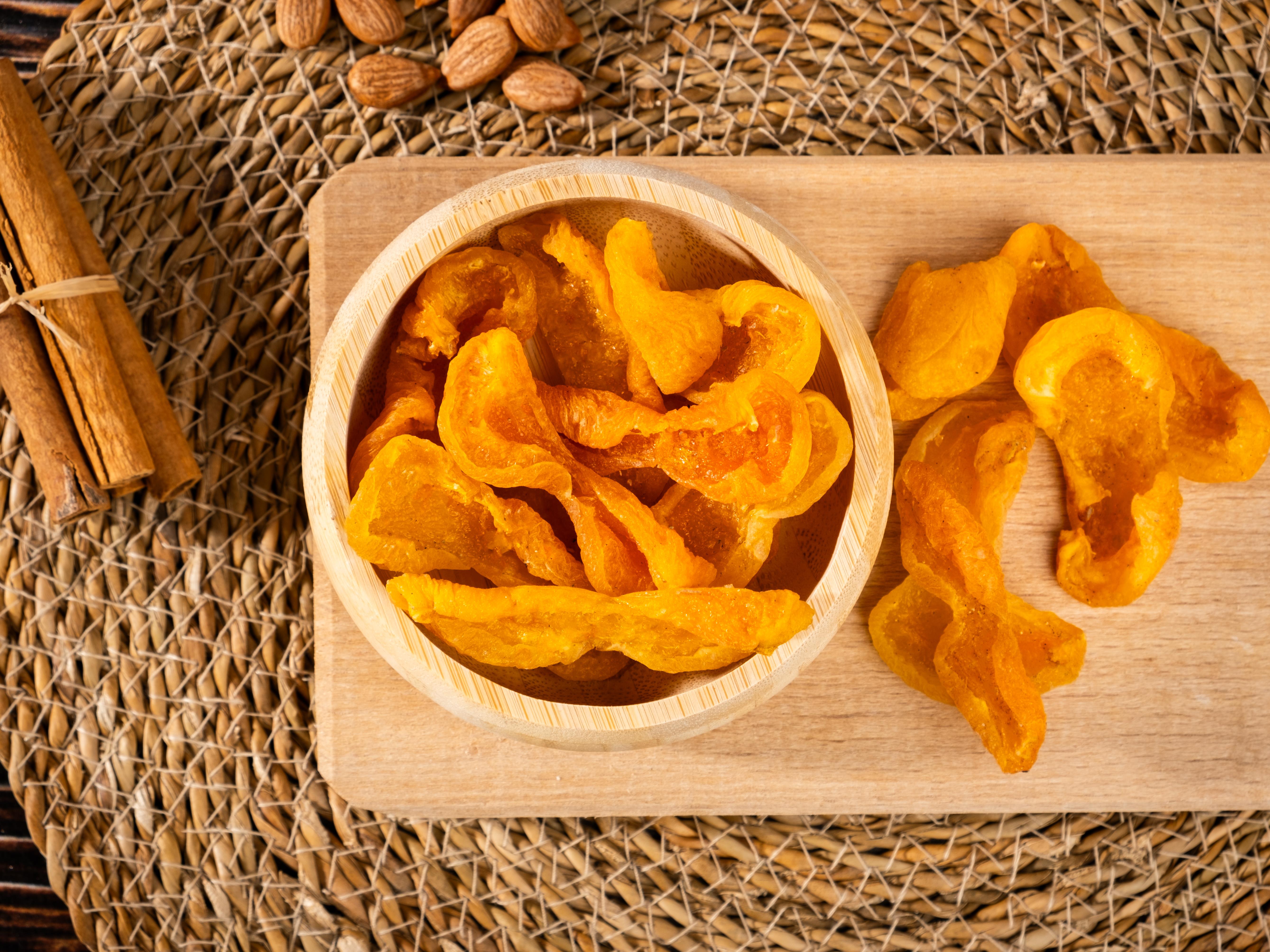 YÖRESEL EKŞİ TATLI HOŞAFLIK KAYISI