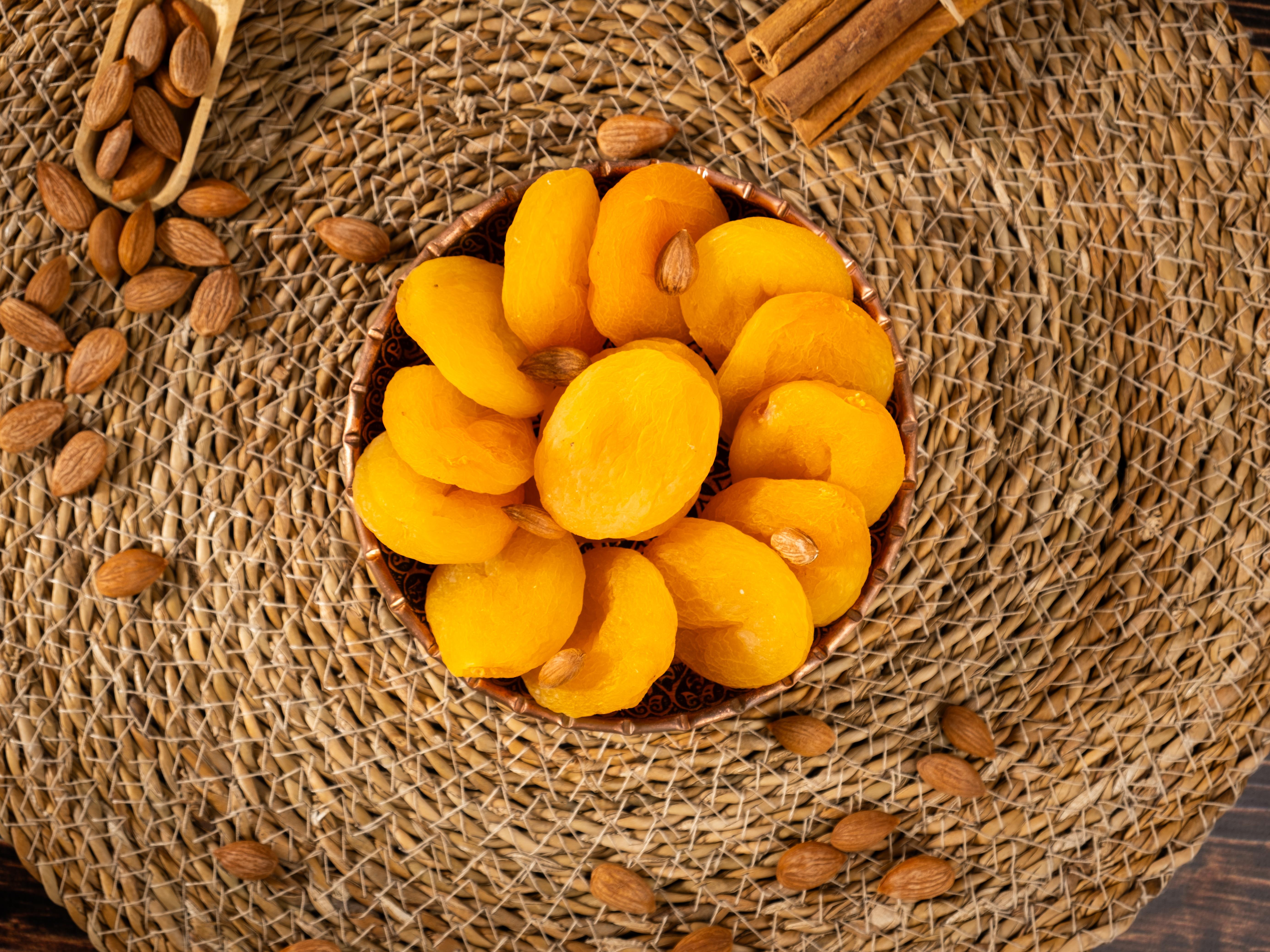 YÖRESEL JUMBO BOY SARI KAYISI 