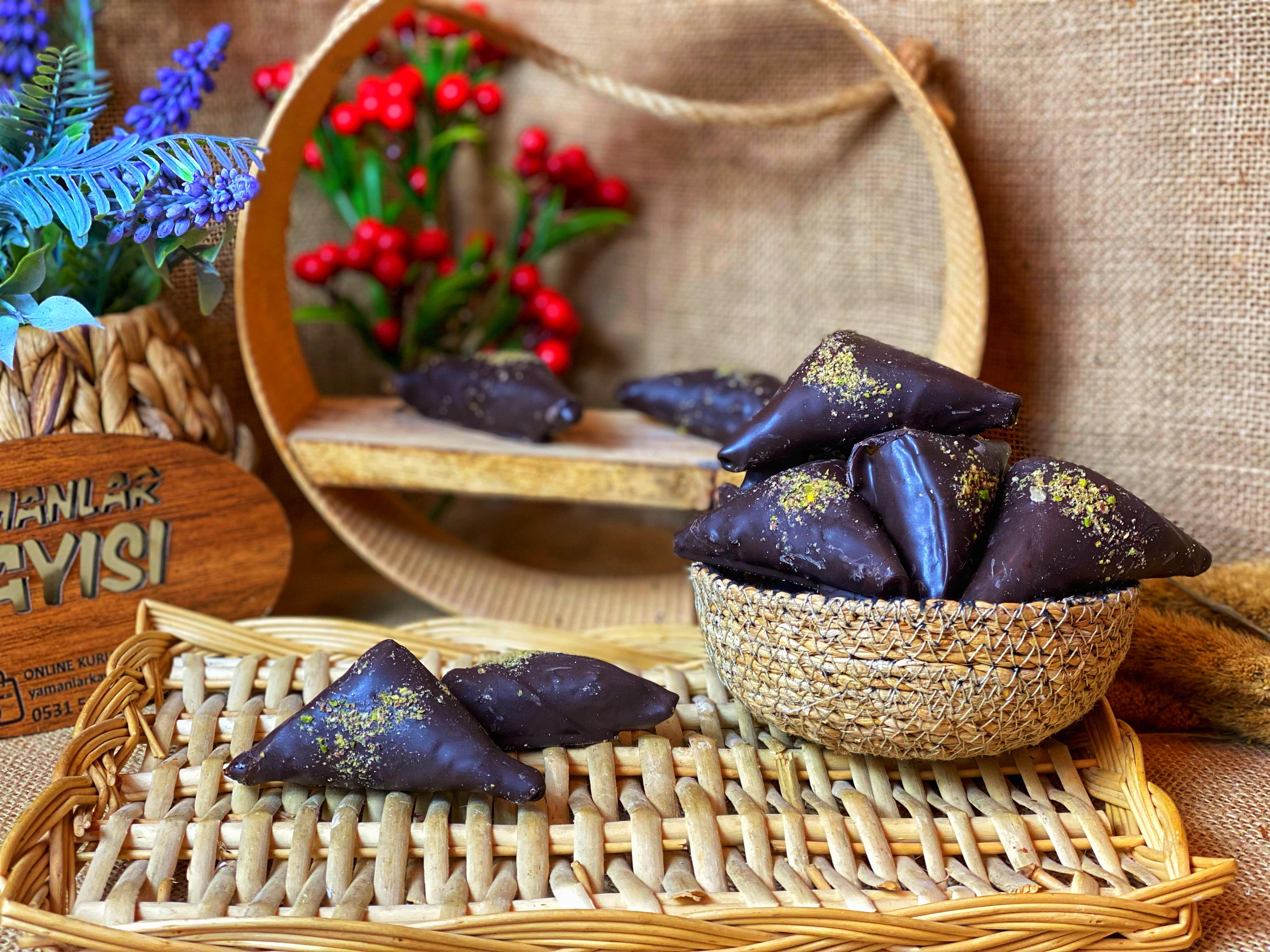 BİTTER ÇİKOLATALI MUSKA