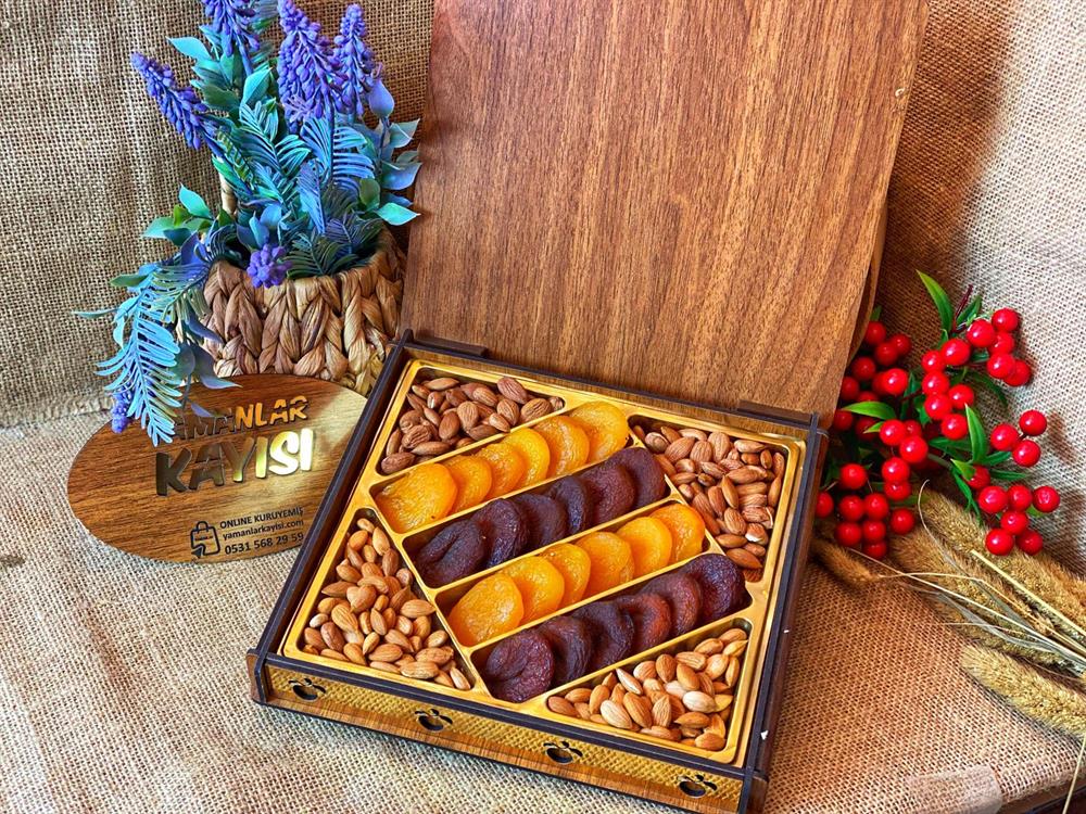 İSME ÖZEL GOLD İŞLEMELİ(MODEL 2)