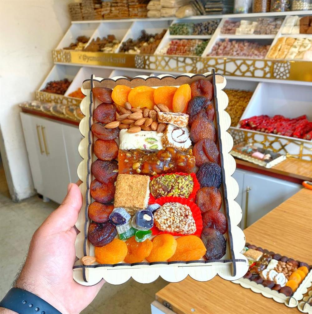 KARE DÜZ HEDİYE PAKET MODEL 007