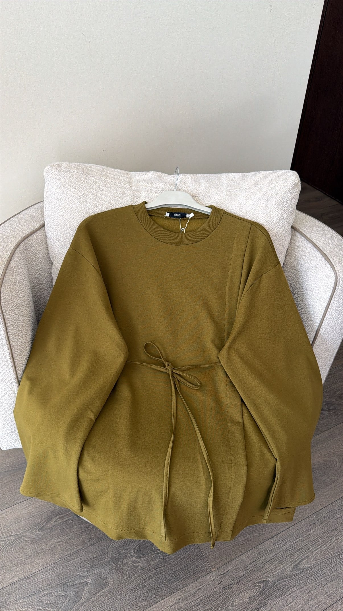 Asimetrik Kesim Bel Bağlamalı Sweatshirt - Yağ Yeşili
