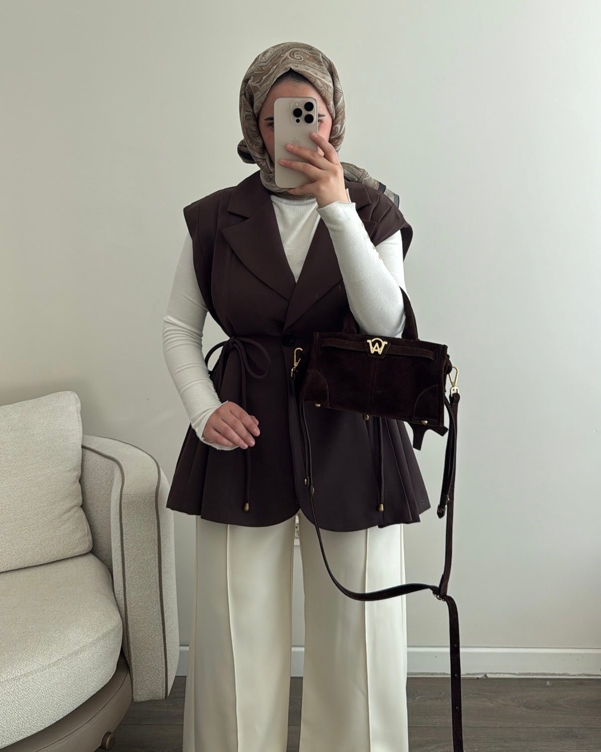 Pile Detaylı Kahve Yelek