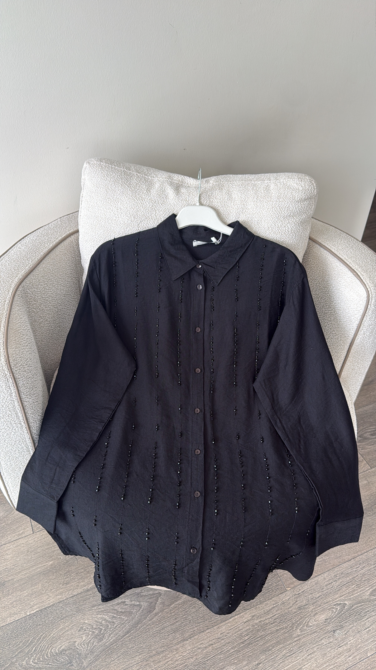 Sarkıt Boncuk İşleme Detaylı Gömlek - Siyah