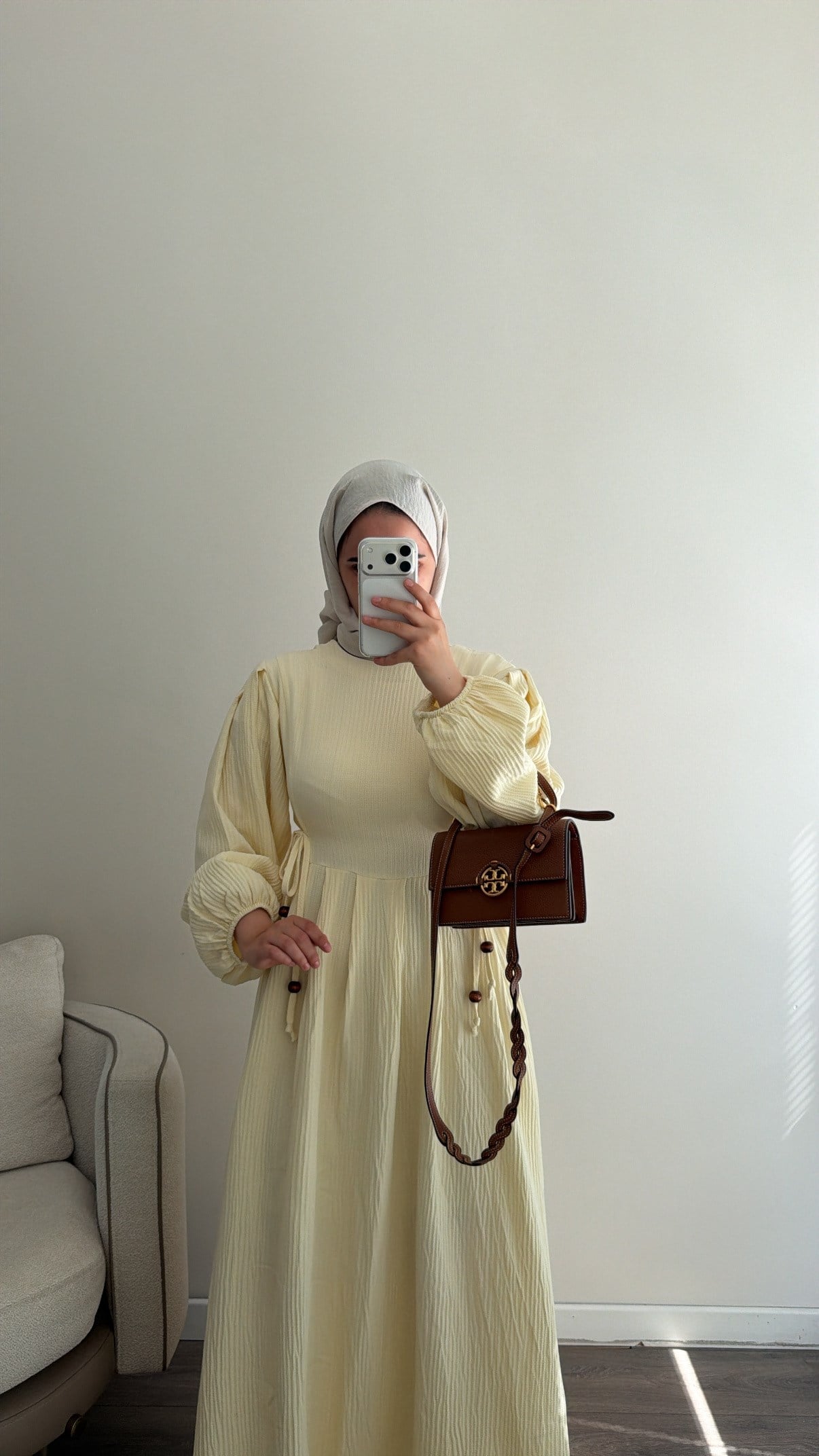 Yandan Bağlama Detaylı Tereyağ SarısıElbise
