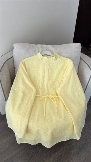Mini Çiçek İşlemeli Bluz - Soft Sarı