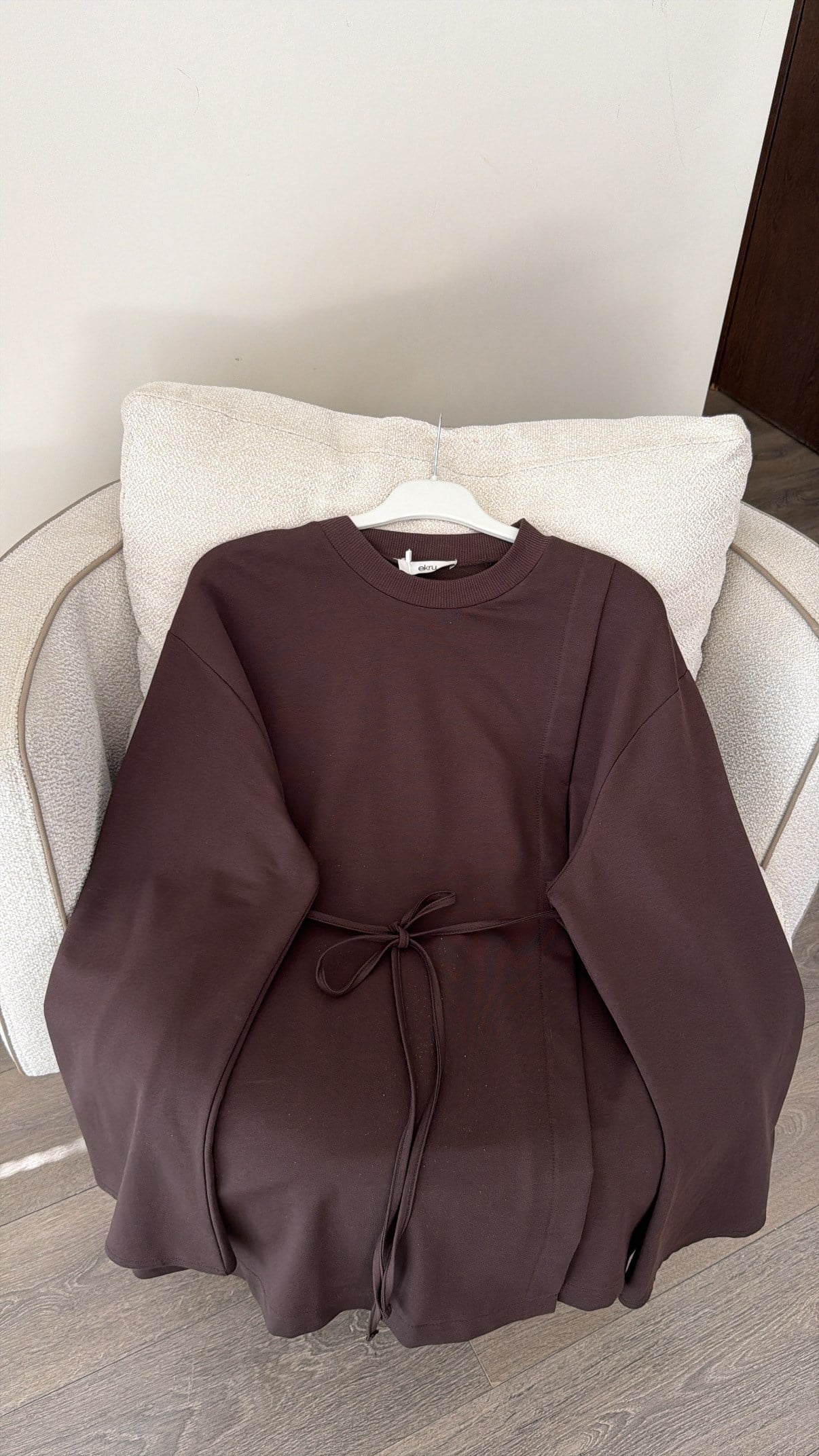 Asimetrik Kesim Bel Bağlamalı Sweatshirt - Kahve
