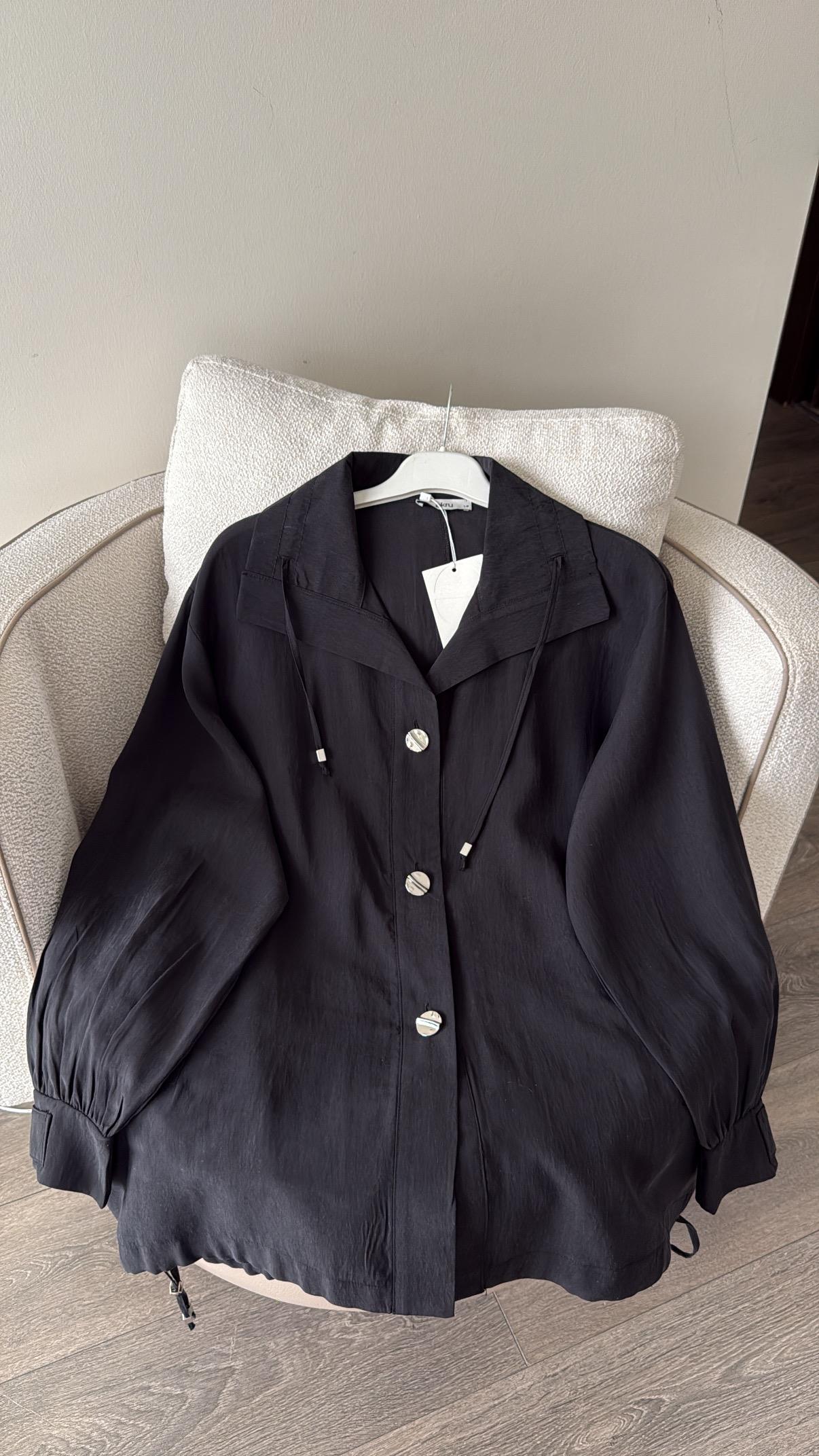 Bağcıklı Ceket - Siyah