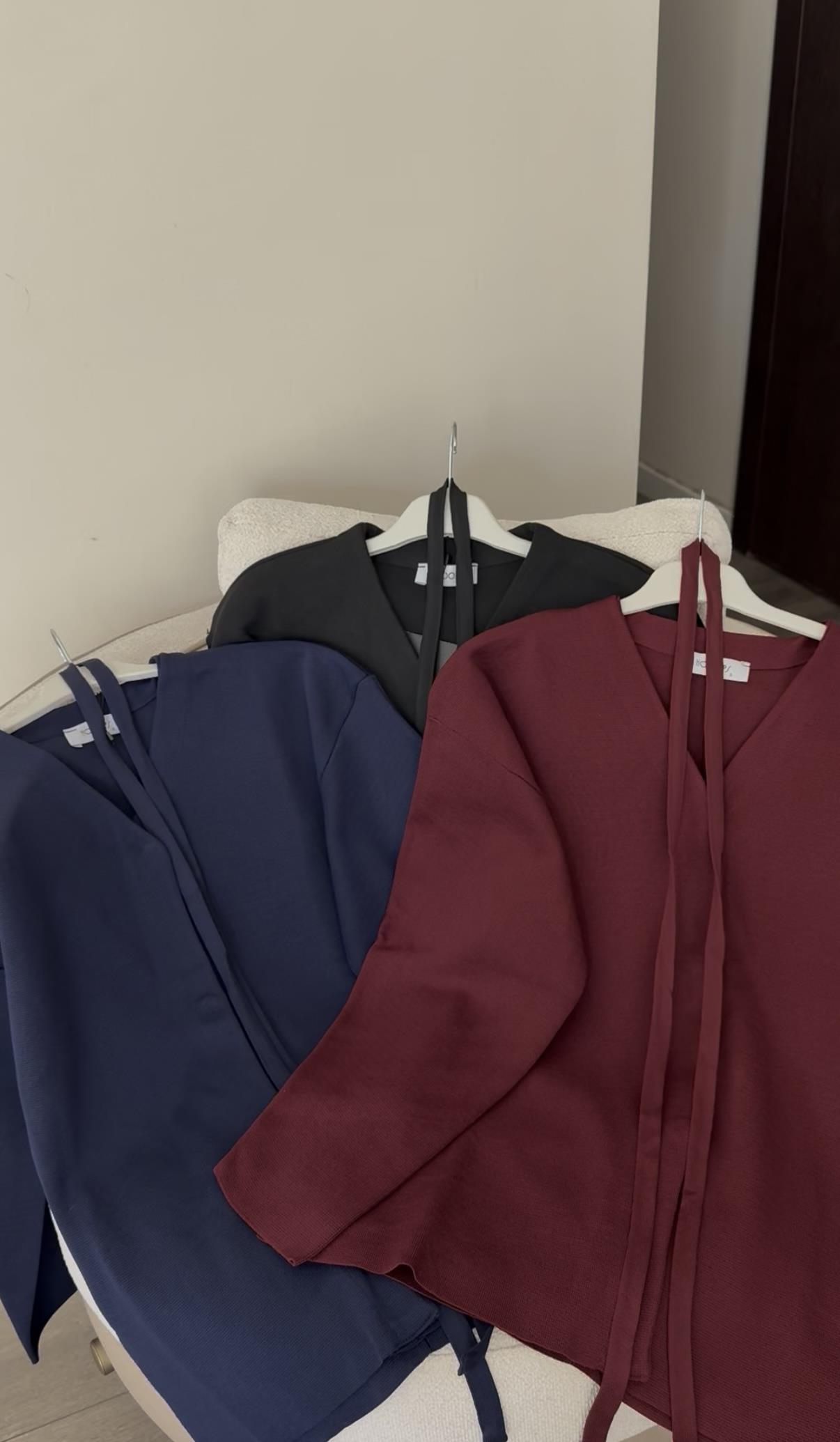 Belden Oturtmalı Merserize Hırka- Siyah