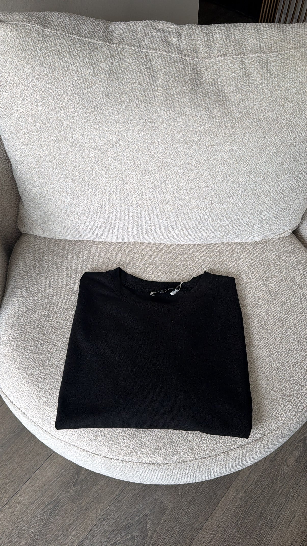 Bisiklet Yaka Düşük Omuzlu Sweatshirt - Siyah