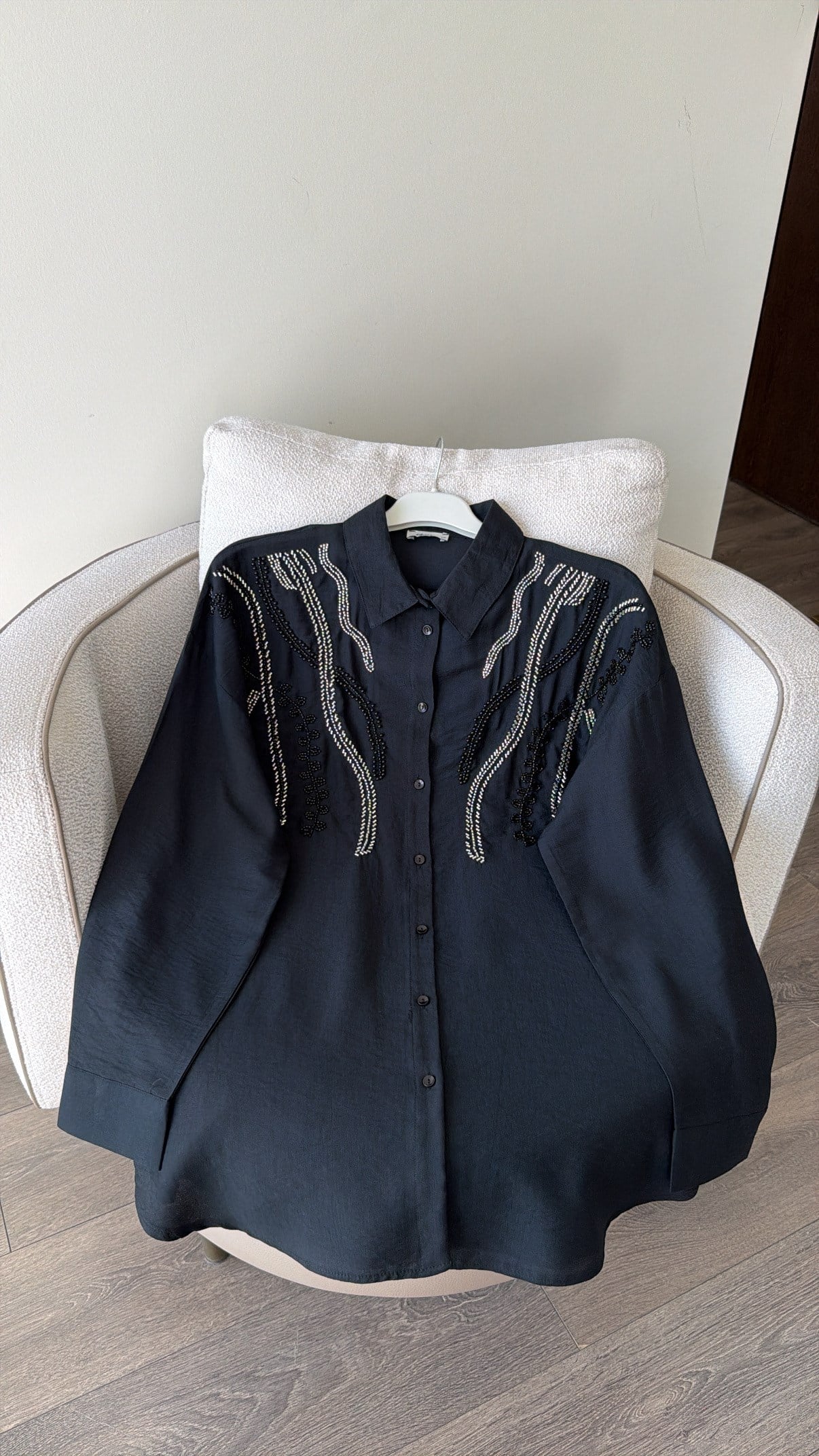 BONCUKLU GÖMLEK - SİYAH