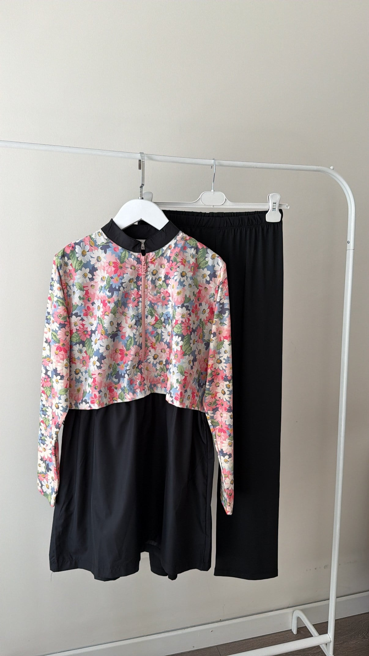 Çiçek Desenli Üçlü Mayo Takımı