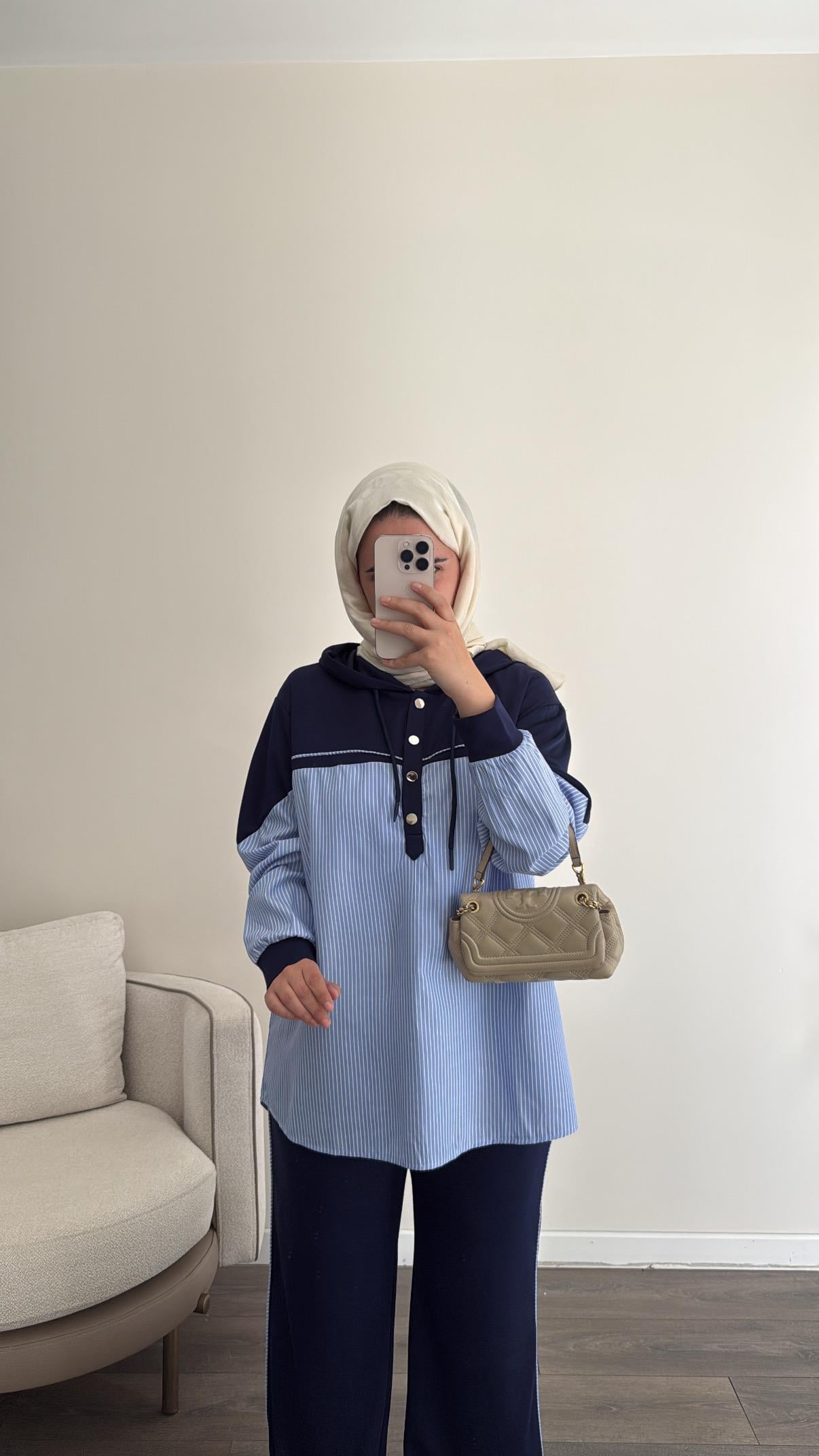 Çizgili Eşofman Takımı