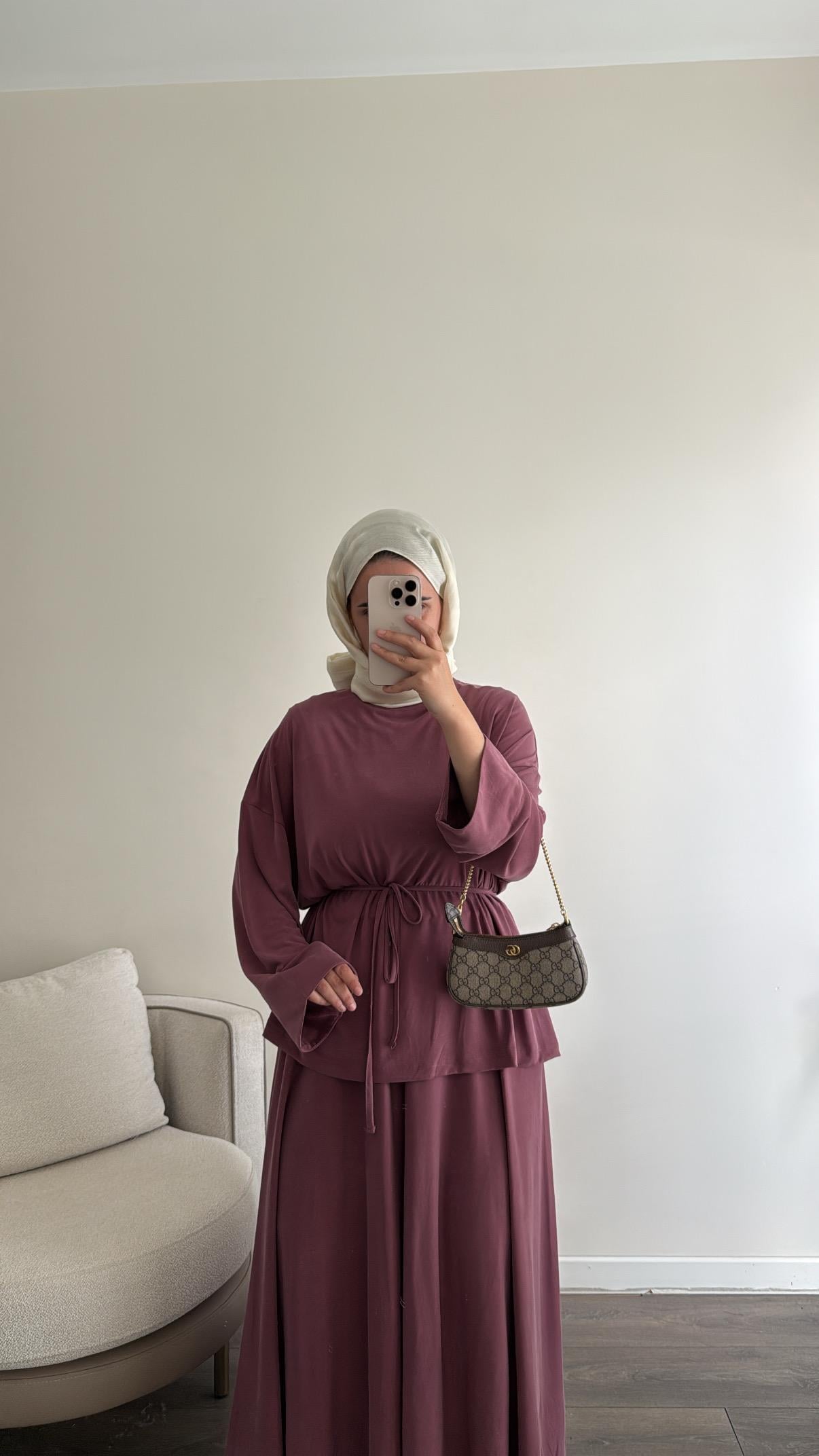 Gül Kurusu Etekli Takım