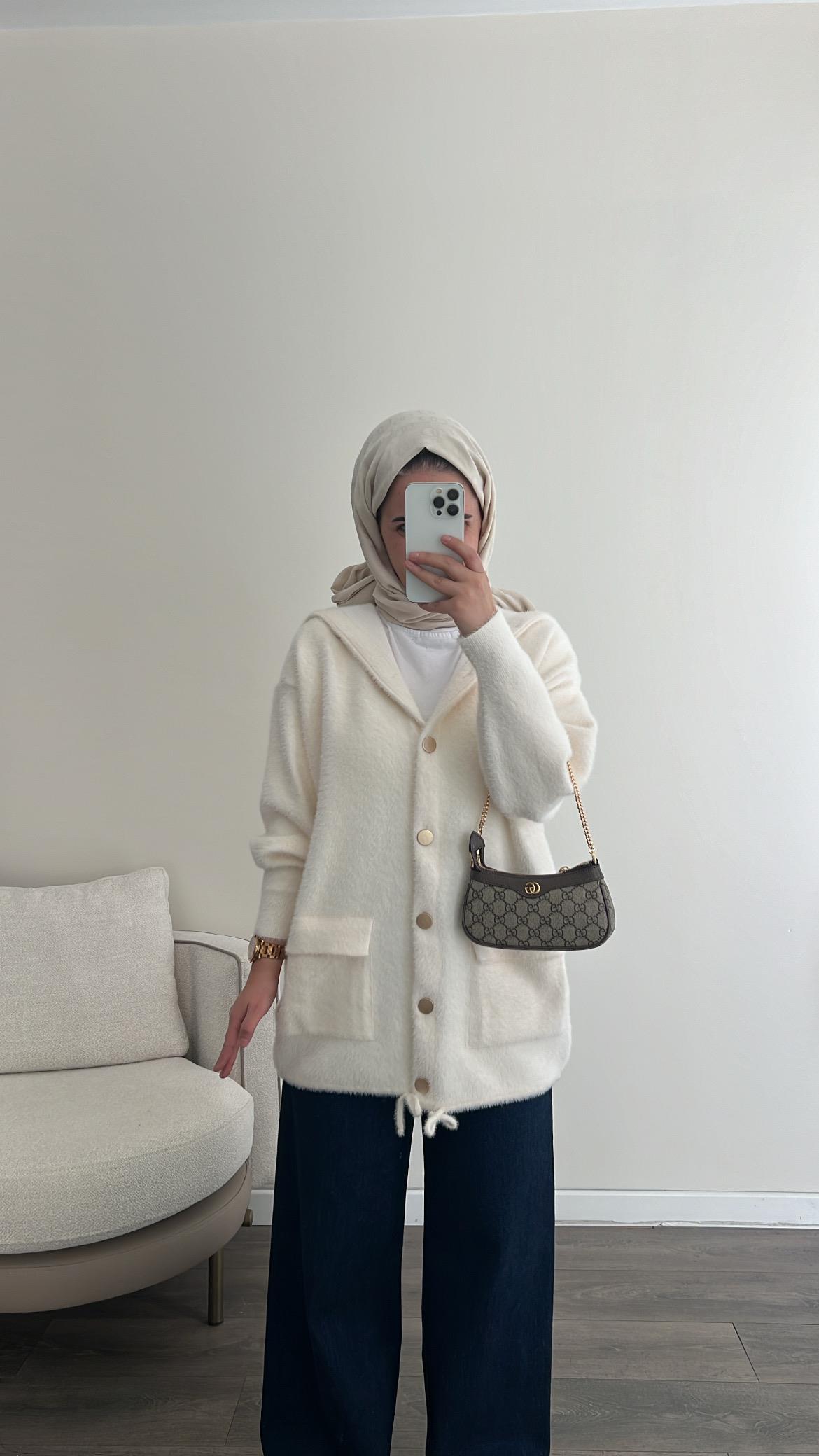 Kapüşonlu Yumoş Hırka - Ekru