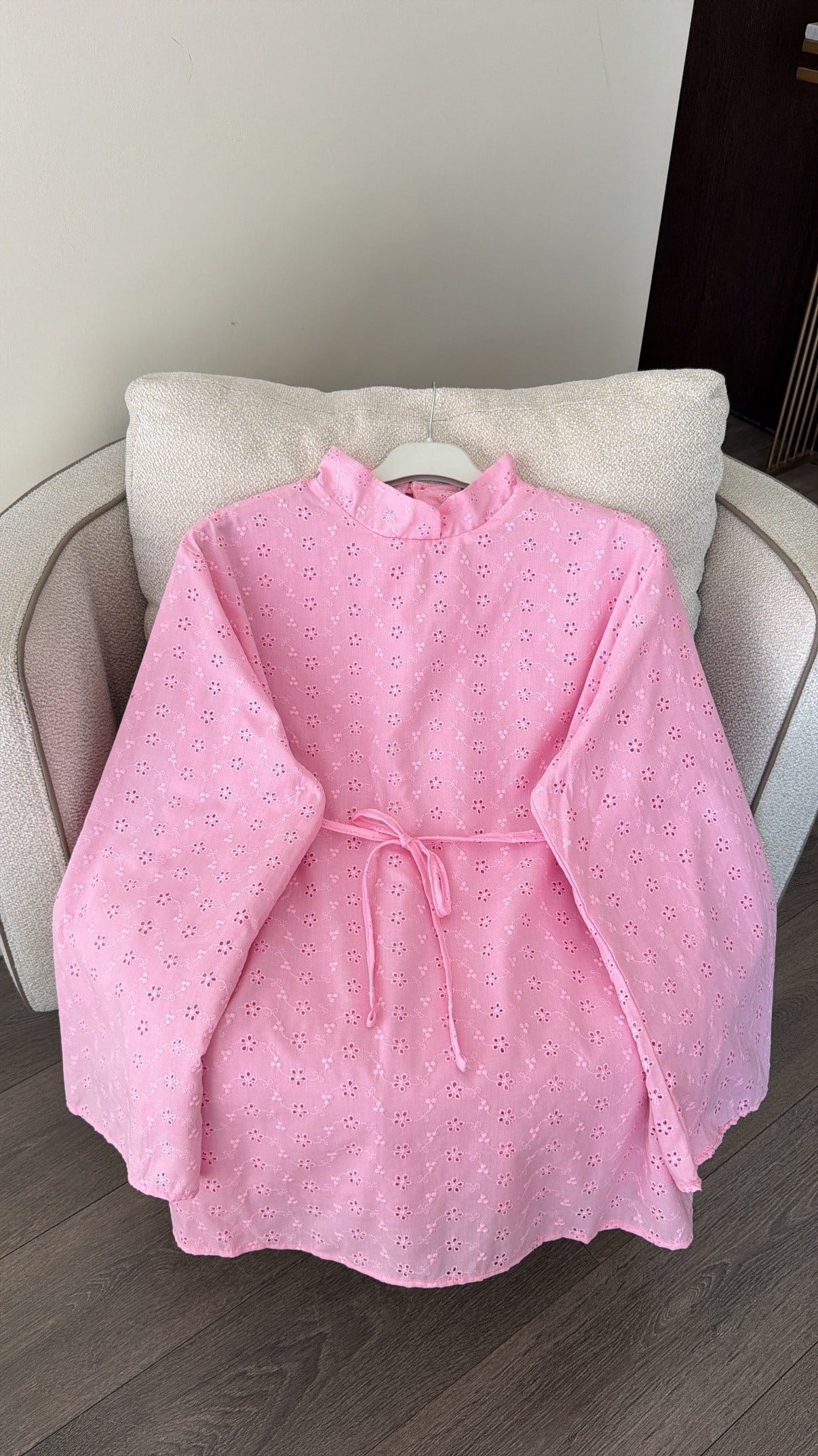 Mini Çiçek İşlemeli Bluz - Toz Pembe