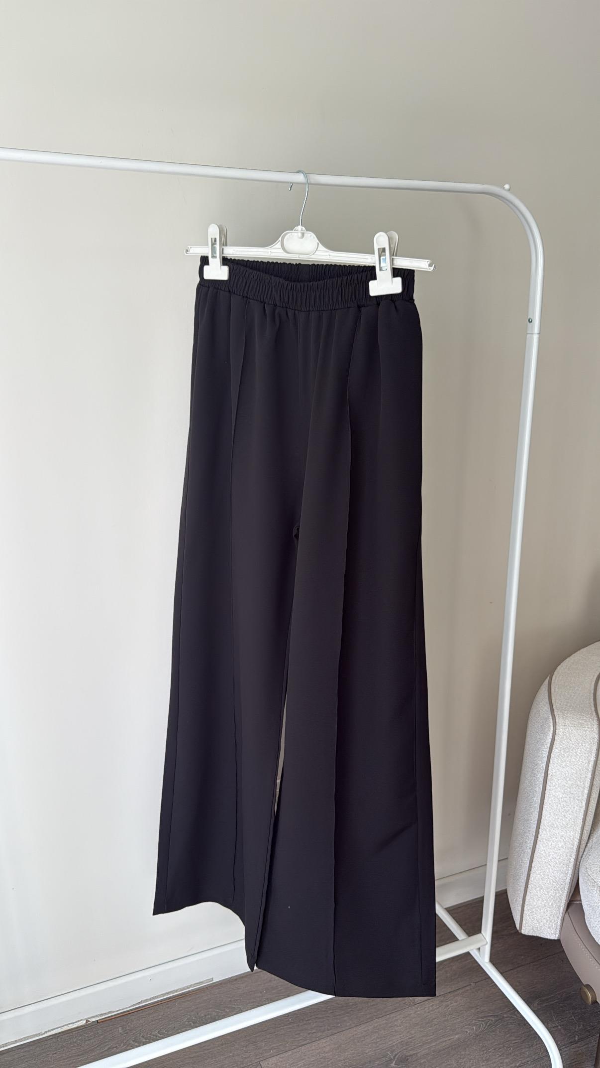 Nervür Dikiş Detaylı Pantolon - Siyah