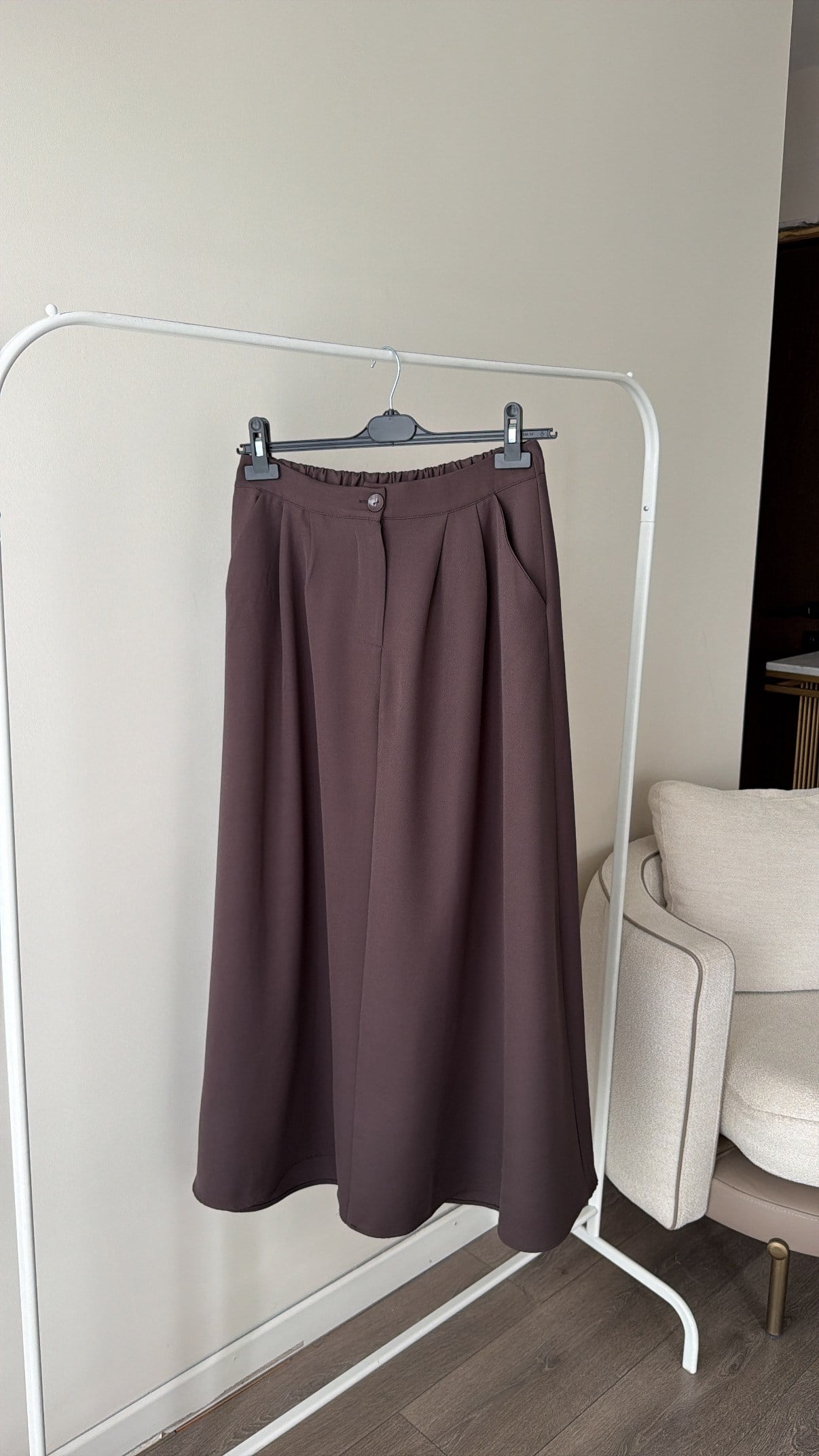 Rahat Kesim Dökümlü Etek - Kahve