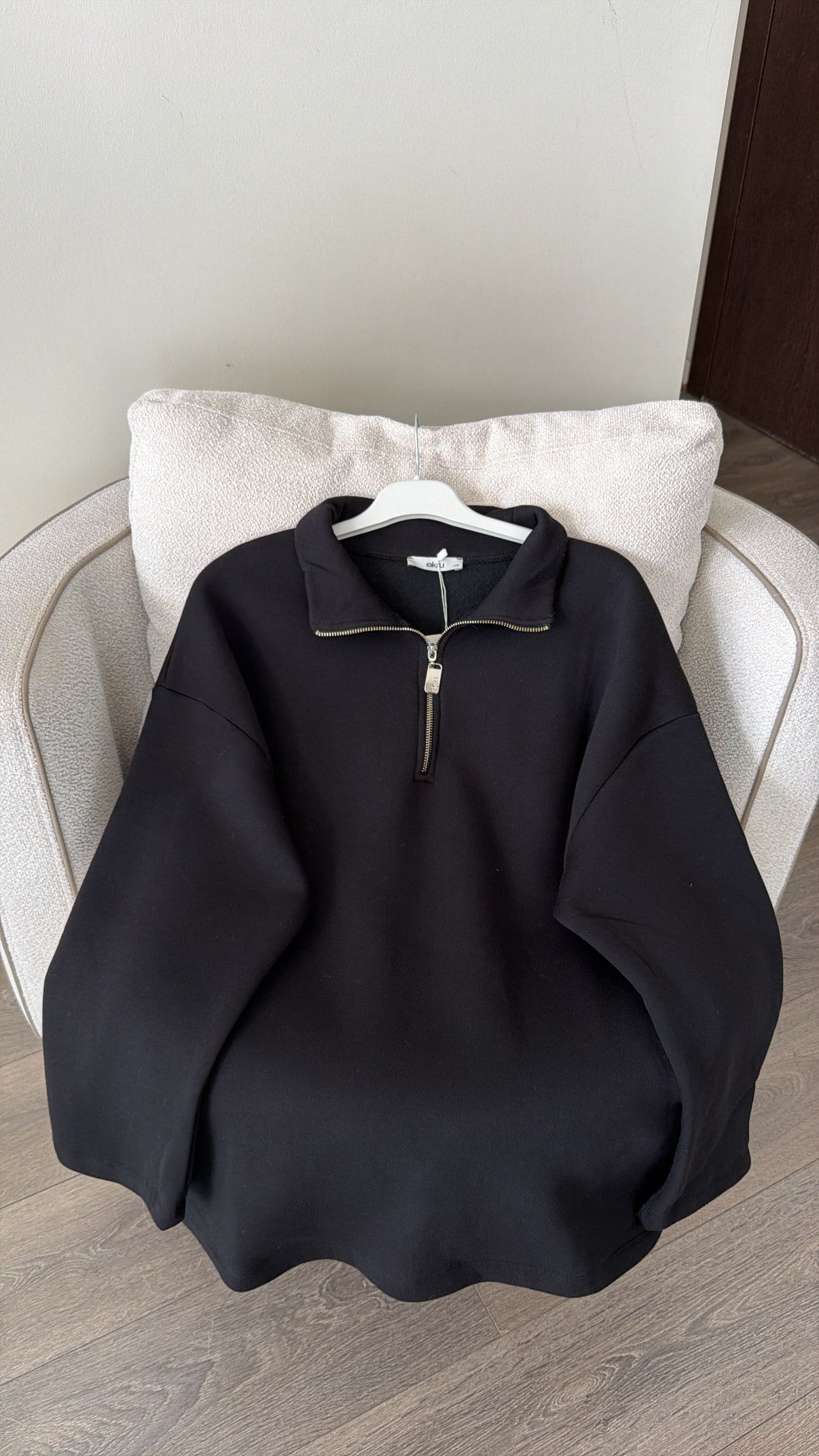 Yarım Fermuarlı Dik Yaka Sweatshirt - Siyah