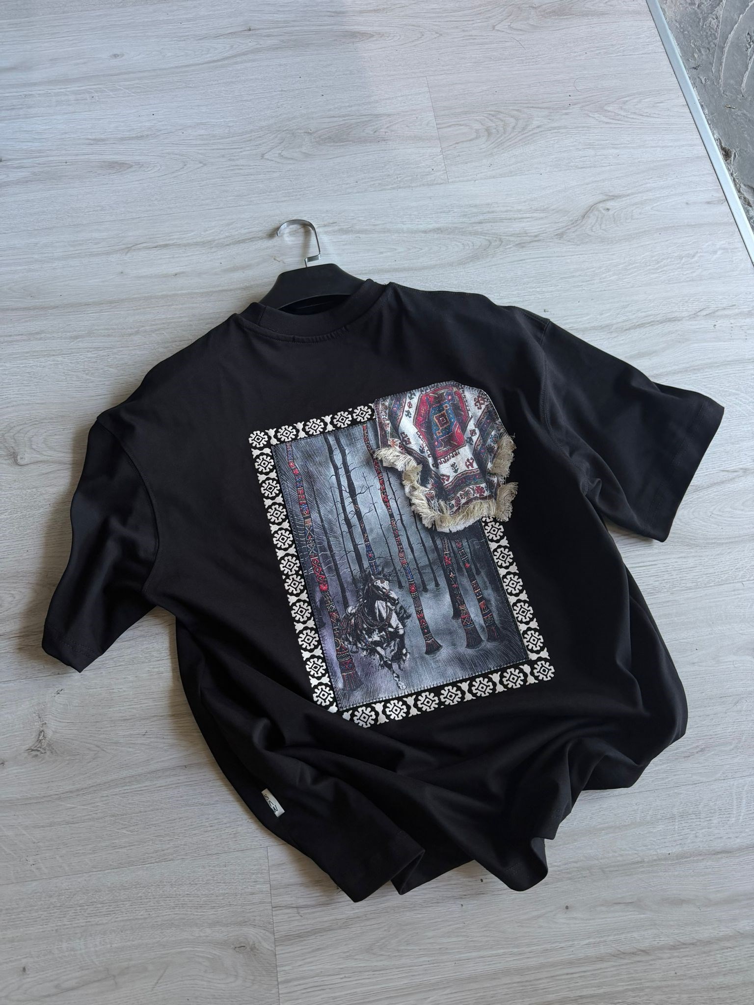 Oversize Baskılı Nakışlı T-shirt