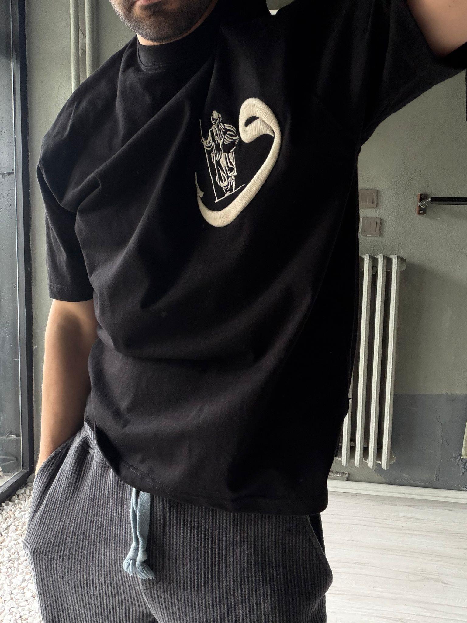 Oversize Baskılı Nakışlı T-shirt
