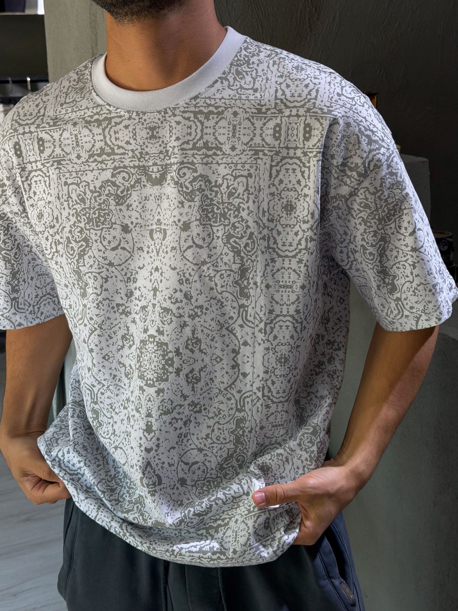 Oversize Detaylı T-shirt