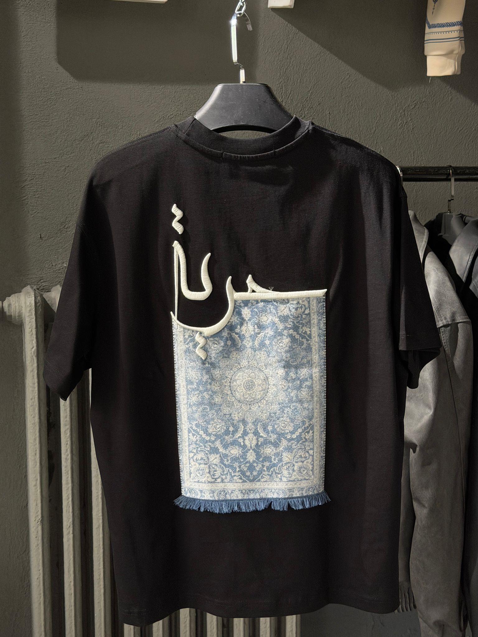 oversize punch print baskı ve nakış detaylı oversize t shirt